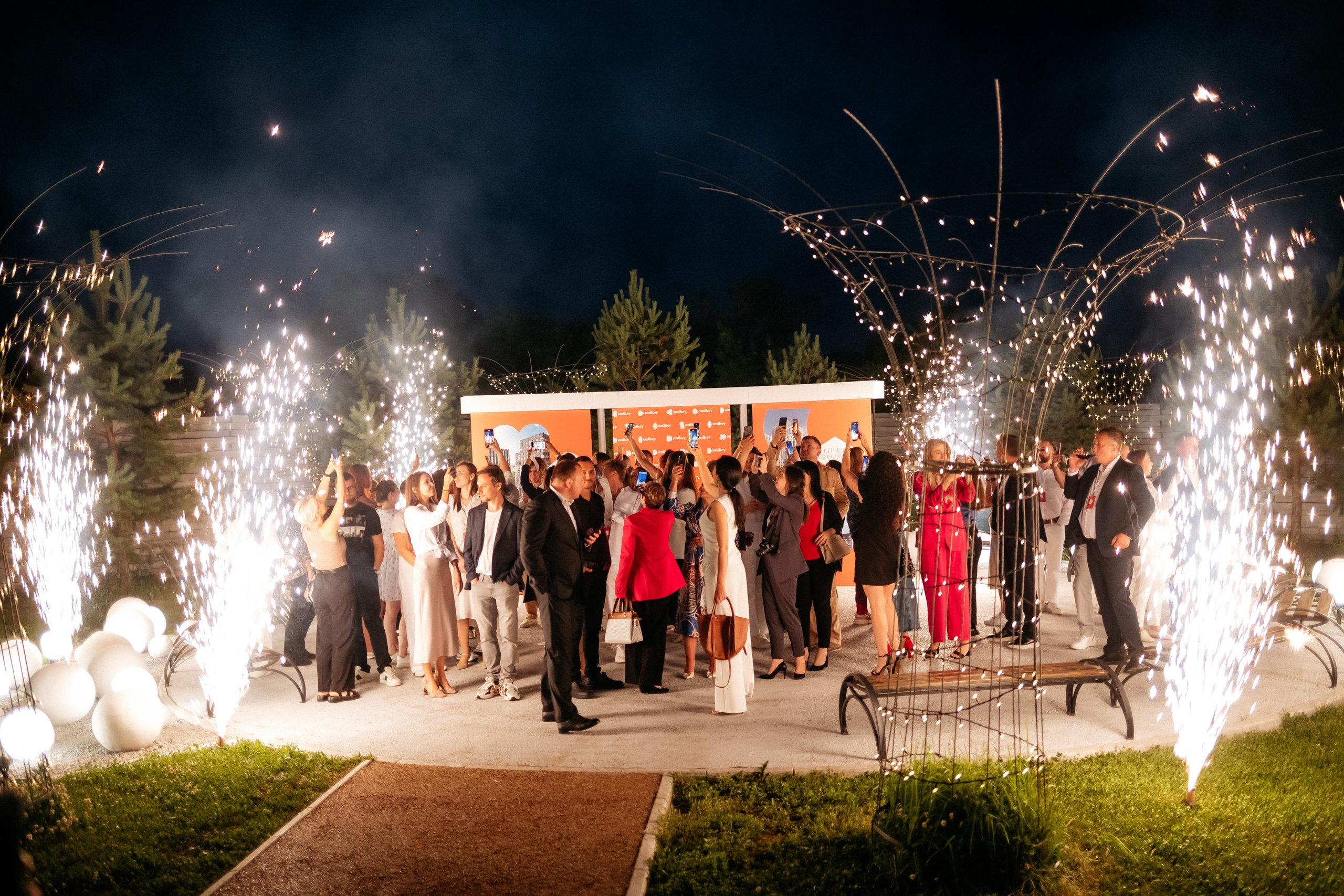 UNIKEI STORIES. СВОИ. ФОТООТЧЕТЫ-СОБЫТИЯ-МЕСТА