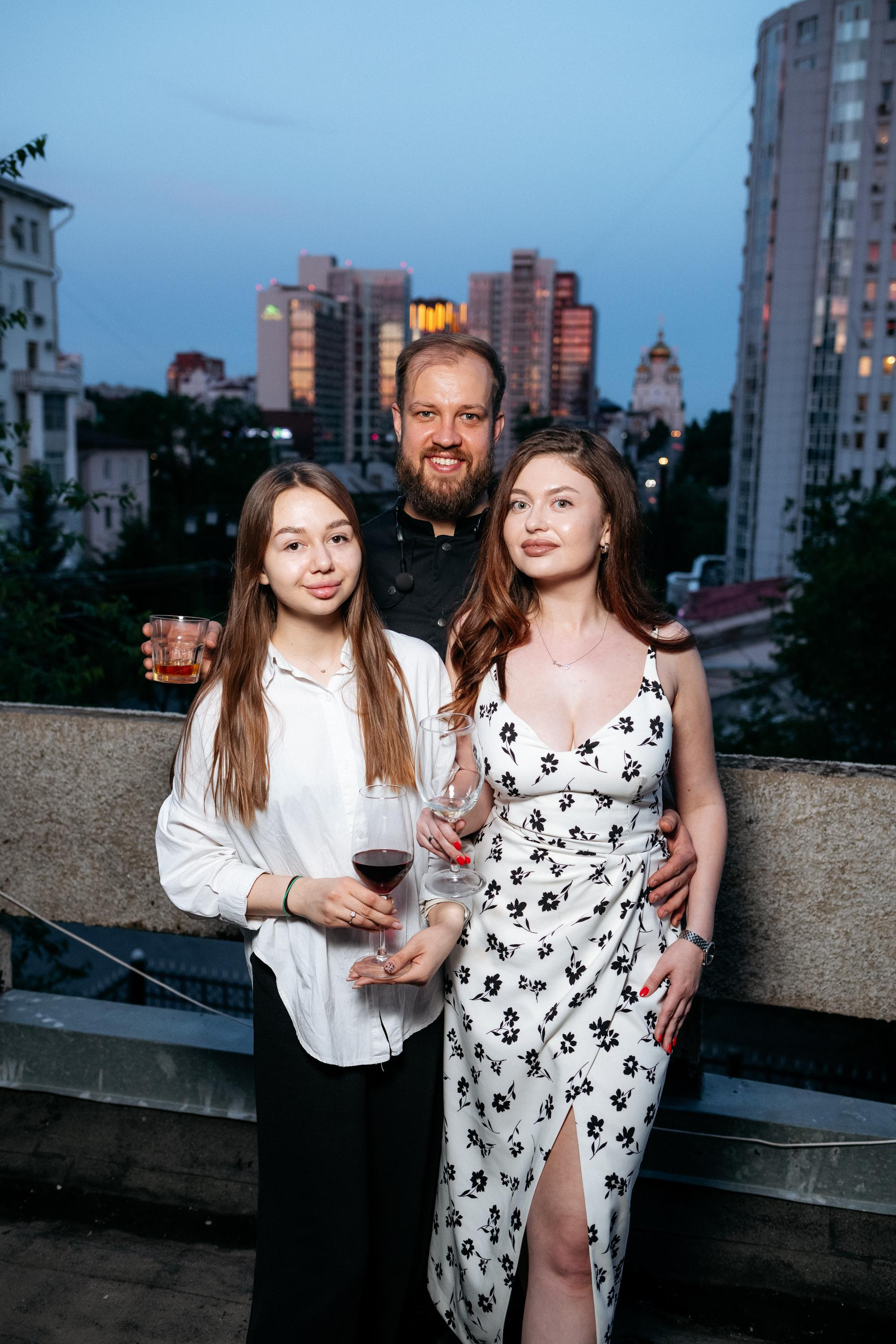 ПЕННЫЙ ГАСТРОУЖИН. СВОИ. ФОТООТЧЕТЫ-СОБЫТИЯ-МЕСТА