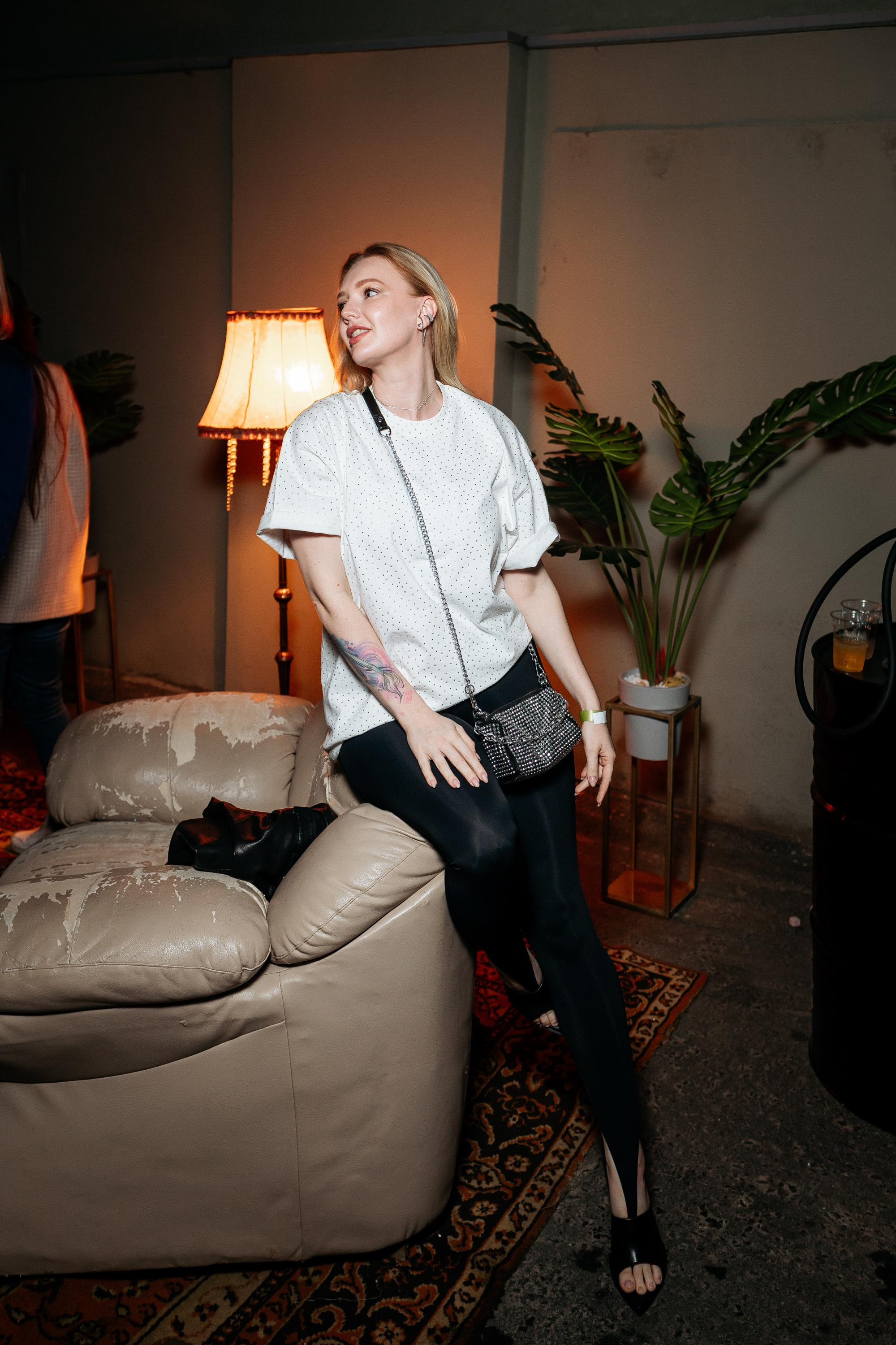 C O M M U N I T Y [ONE YEAR]. СВОИ. ФОТООТЧЕТЫ-СОБЫТИЯ-МЕСТА