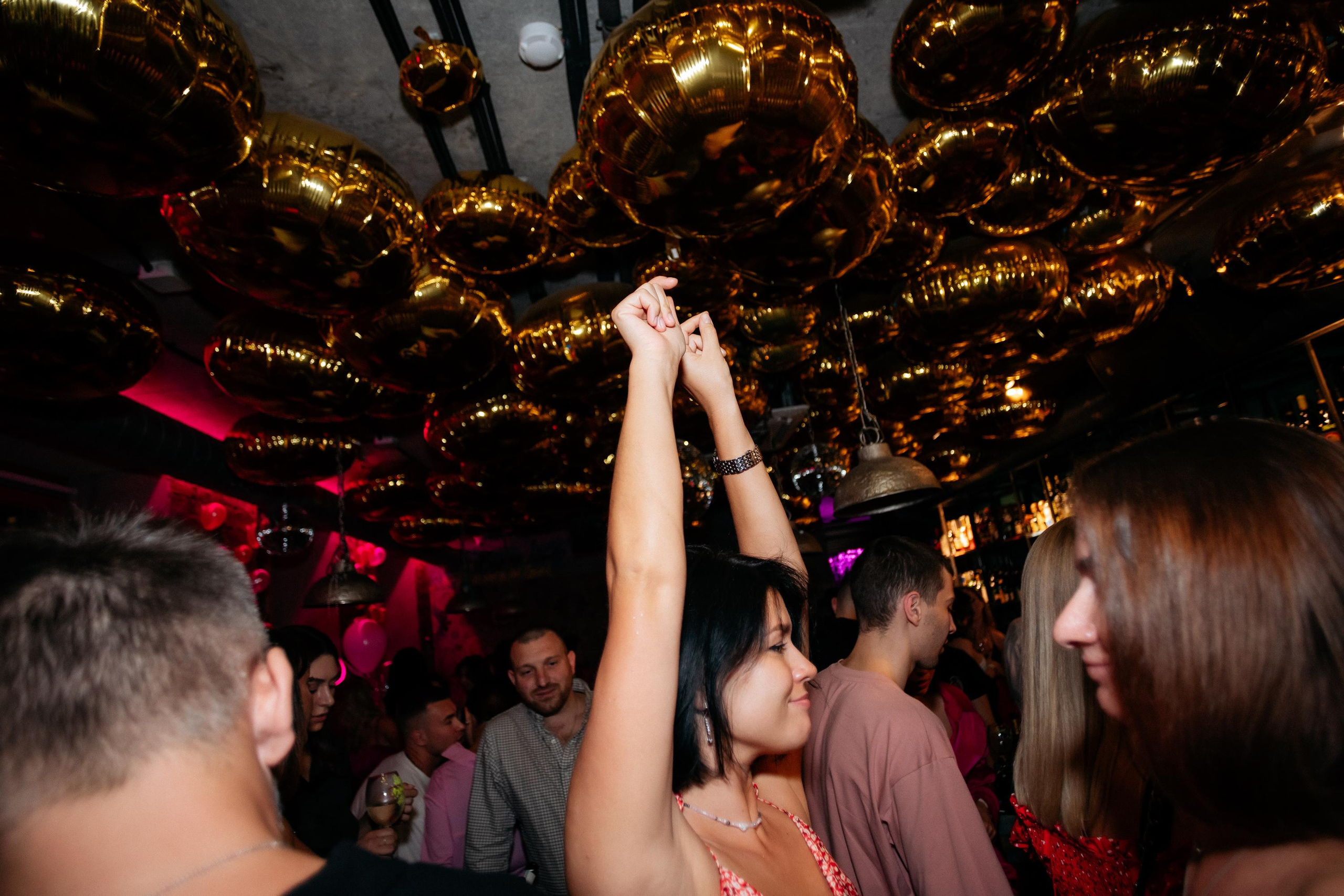 ВИНОТЕКА БАР х МАГАЗ [2 ГОДА]. СВОИ. ФОТООТЧЕТЫ-СОБЫТИЯ-МЕСТА