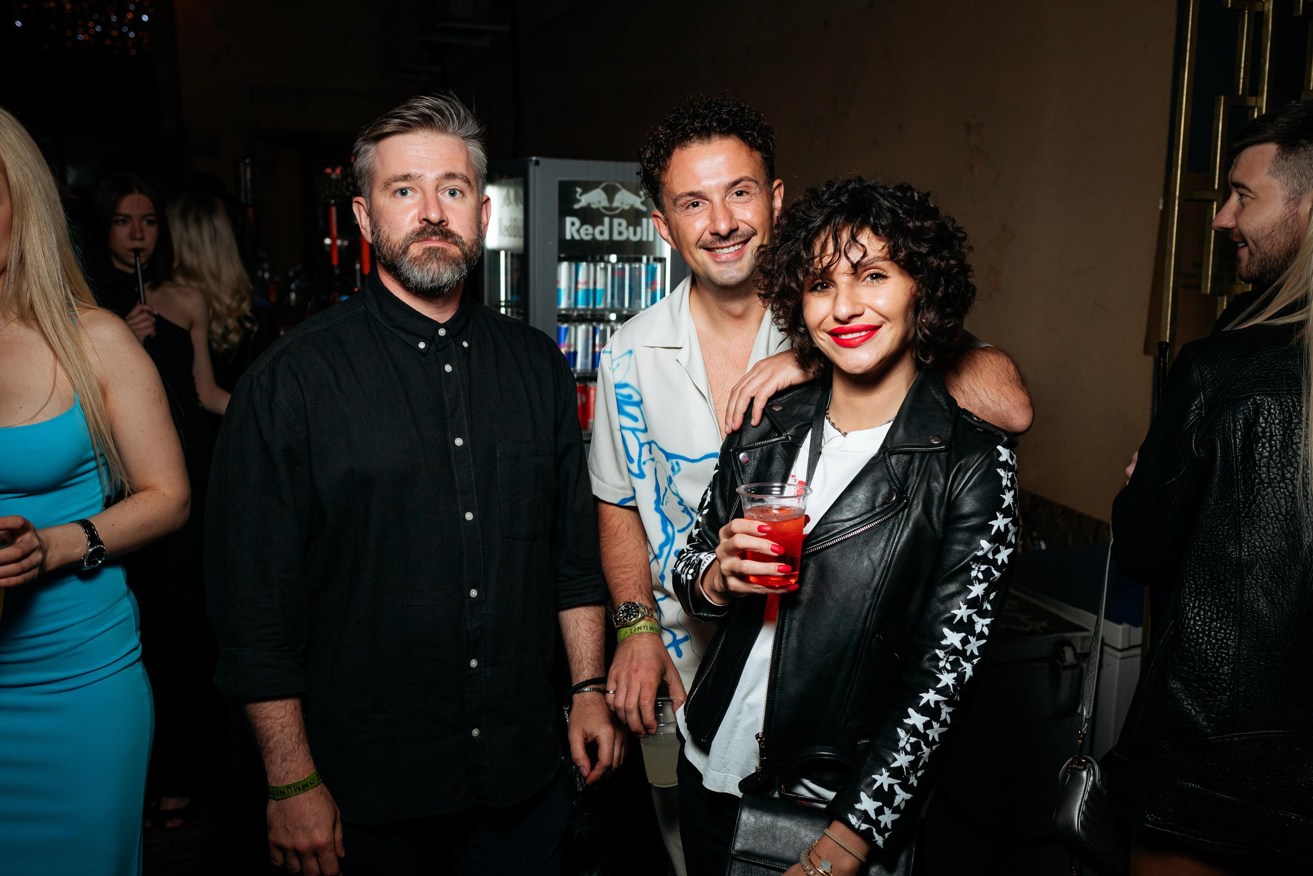 C O M M U N I T Y [ONE YEAR]. СВОИ. ФОТООТЧЕТЫ-СОБЫТИЯ-МЕСТА