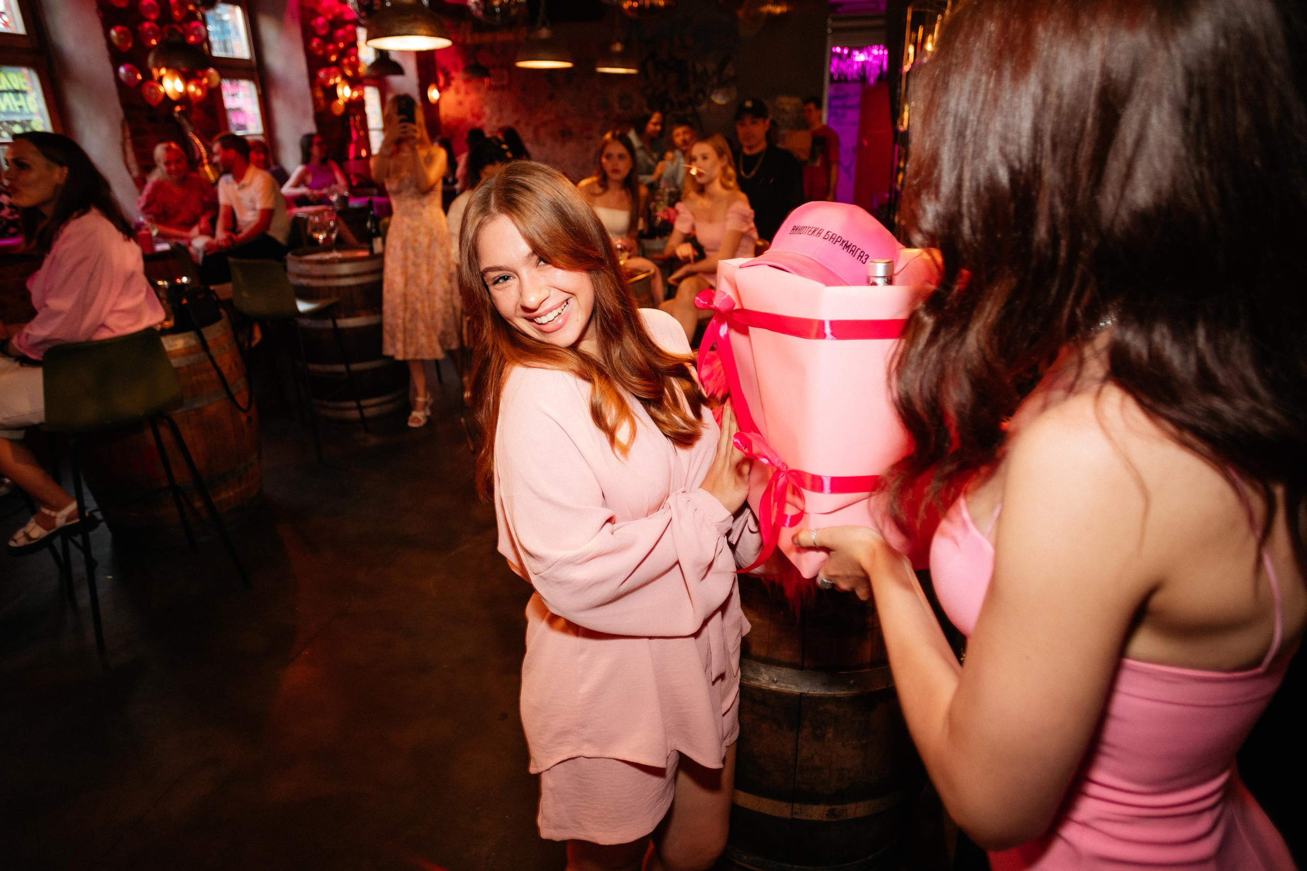 ВИНОТЕКА БАР х МАГАЗ [2 ГОДА]. СВОИ. ФОТООТЧЕТЫ-СОБЫТИЯ-МЕСТА