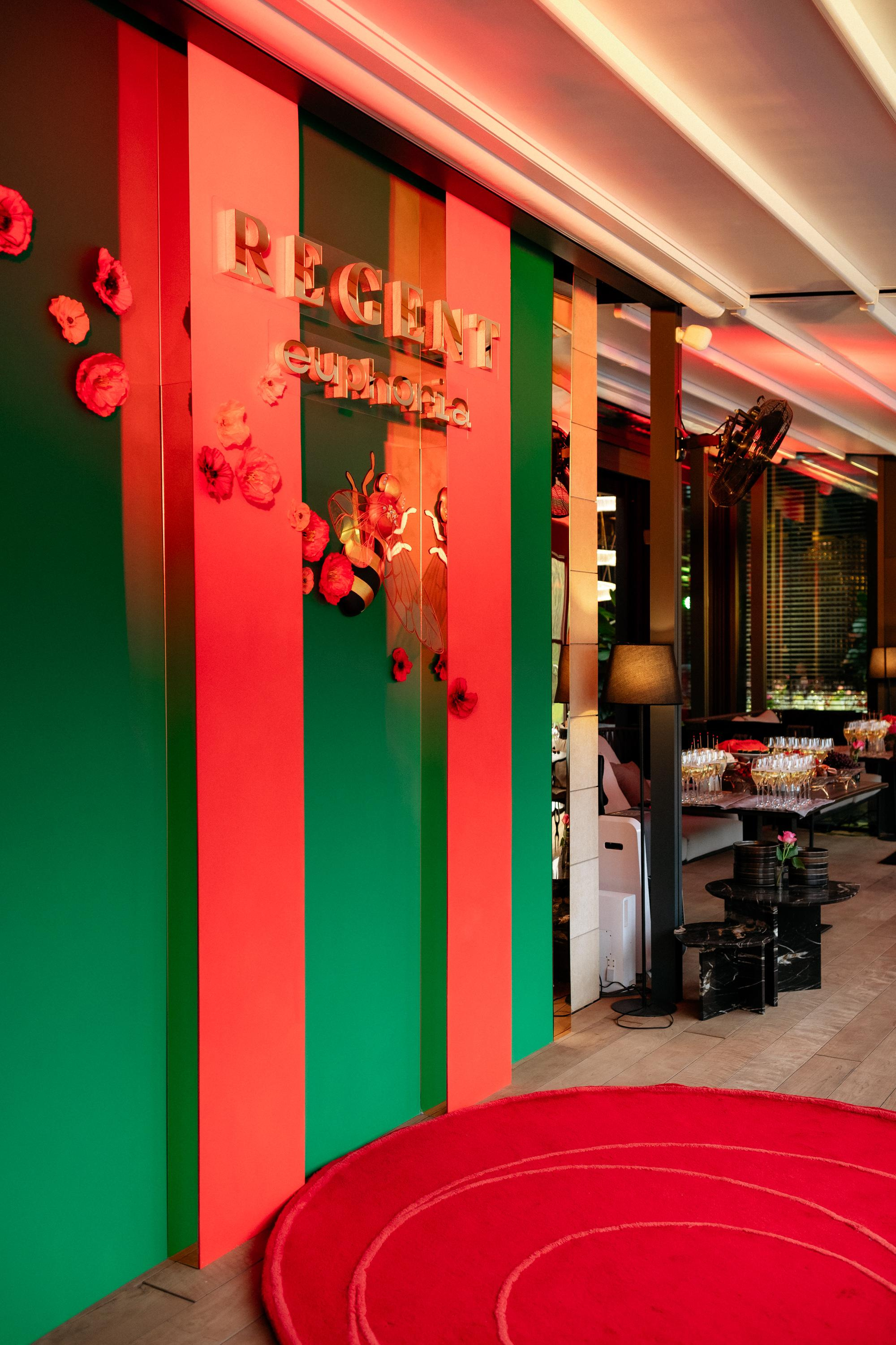 Euphoria [открытие террасы InLove by REGENT]. СВОИ. ФОТООТЧЕТЫ-СОБЫТИЯ-МЕСТА