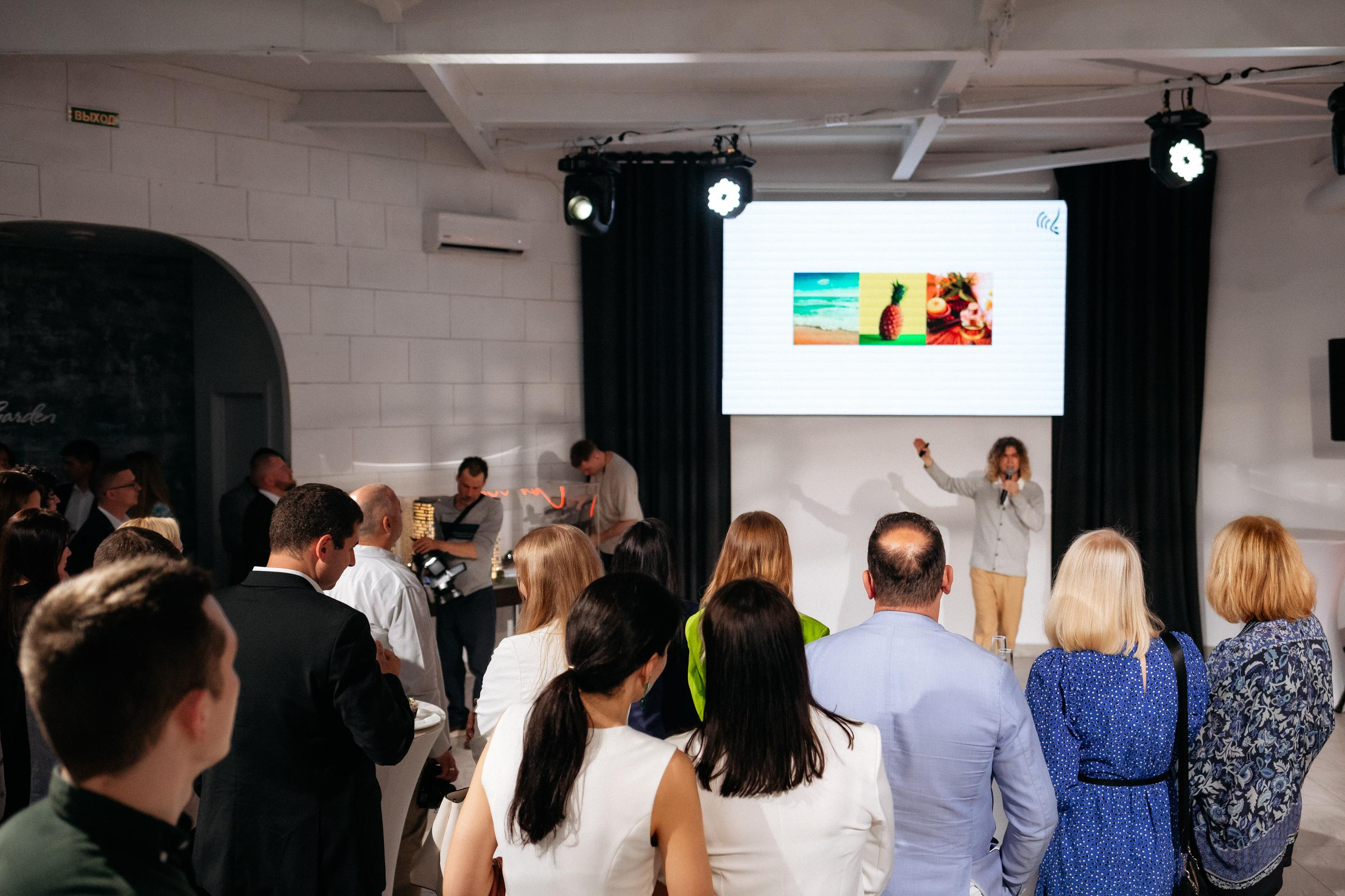 UNIKEI STORIES. СВОИ. ФОТООТЧЕТЫ-СОБЫТИЯ-МЕСТА