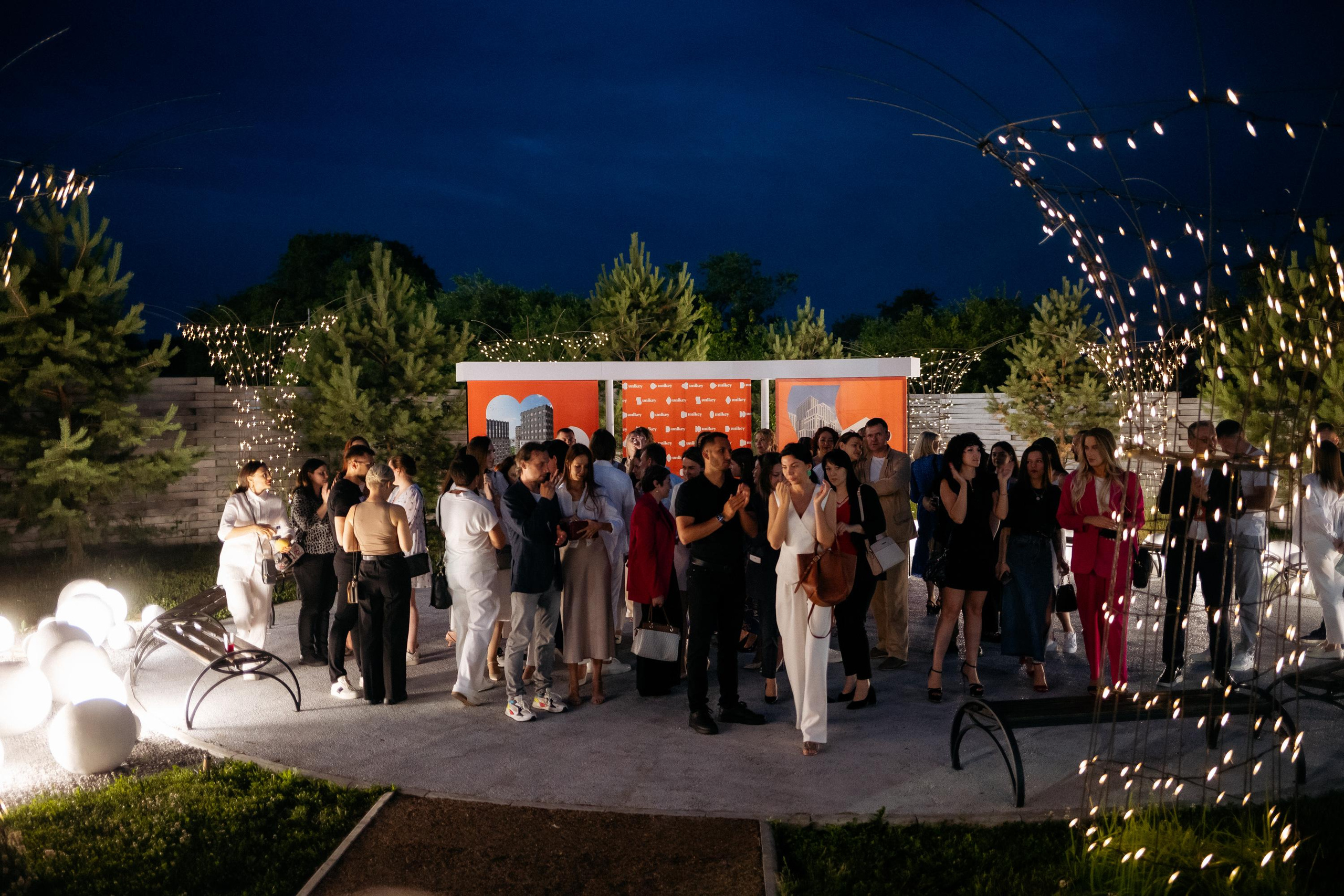 UNIKEI STORIES. СВОИ. ФОТООТЧЕТЫ-СОБЫТИЯ-МЕСТА