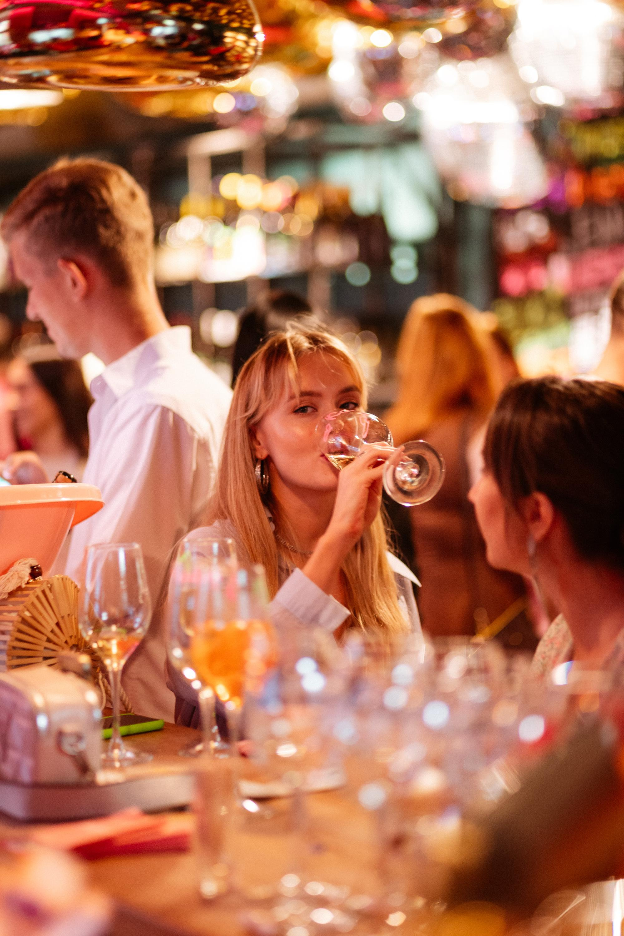 ВИНОТЕКА БАР х МАГАЗ [2 ГОДА]. СВОИ. ФОТООТЧЕТЫ-СОБЫТИЯ-МЕСТА