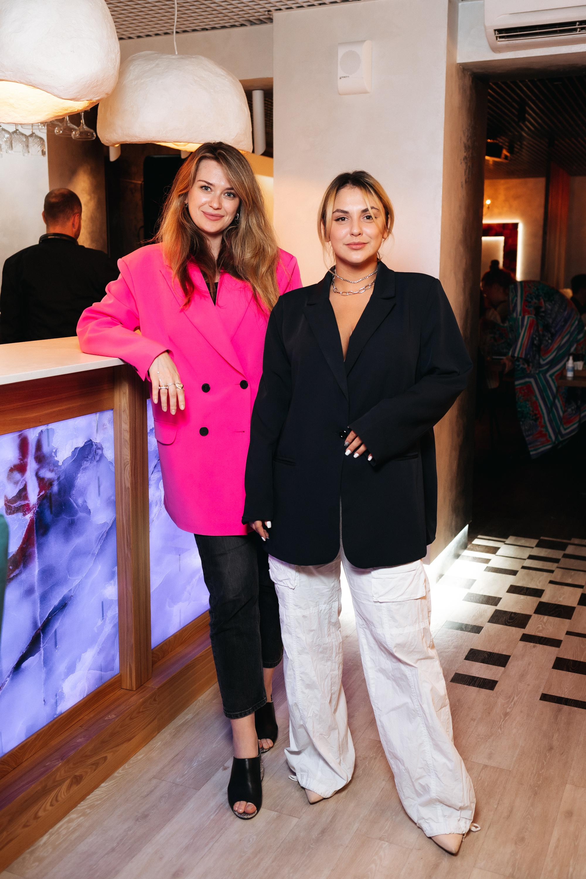 Mr. DUBLIN [Официальное открытие]. СВОИ. ФОТООТЧЕТЫ-СОБЫТИЯ-МЕСТА