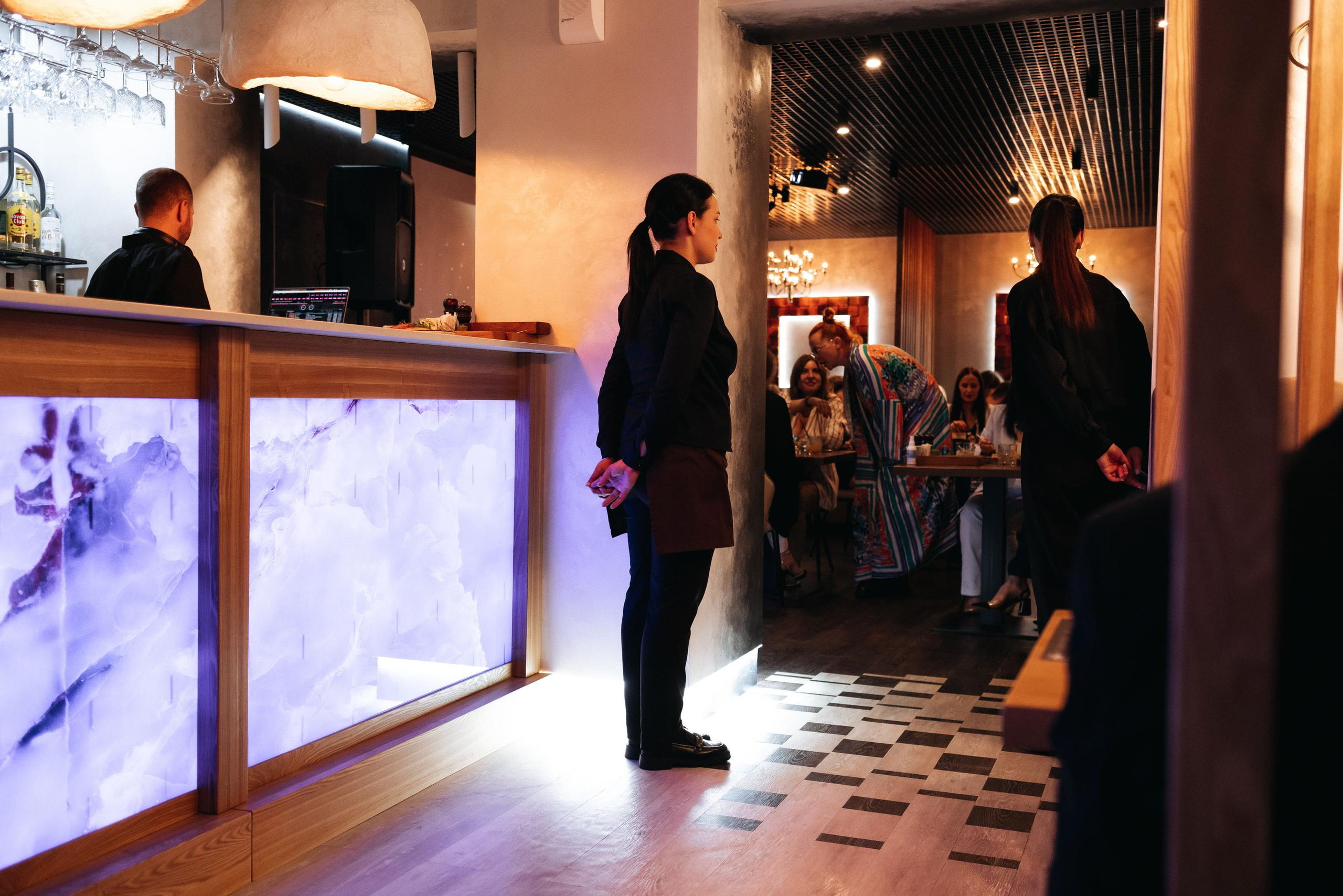 Mr. DUBLIN [Официальное открытие]. СВОИ. ФОТООТЧЕТЫ-СОБЫТИЯ-МЕСТА