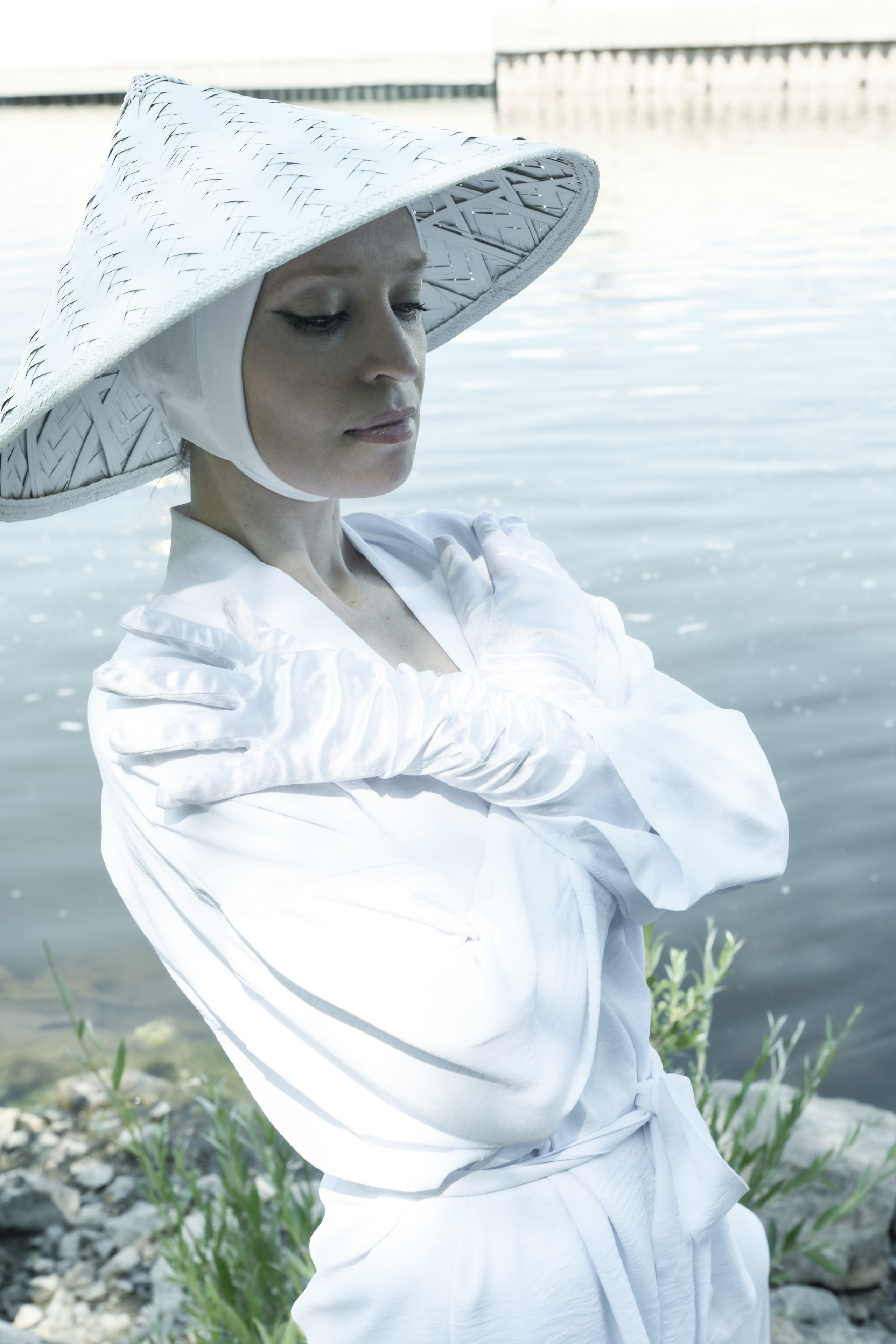 THE WHITE SHADOW. Yulia Yurchevskaya | Art Director & Visual Visionary