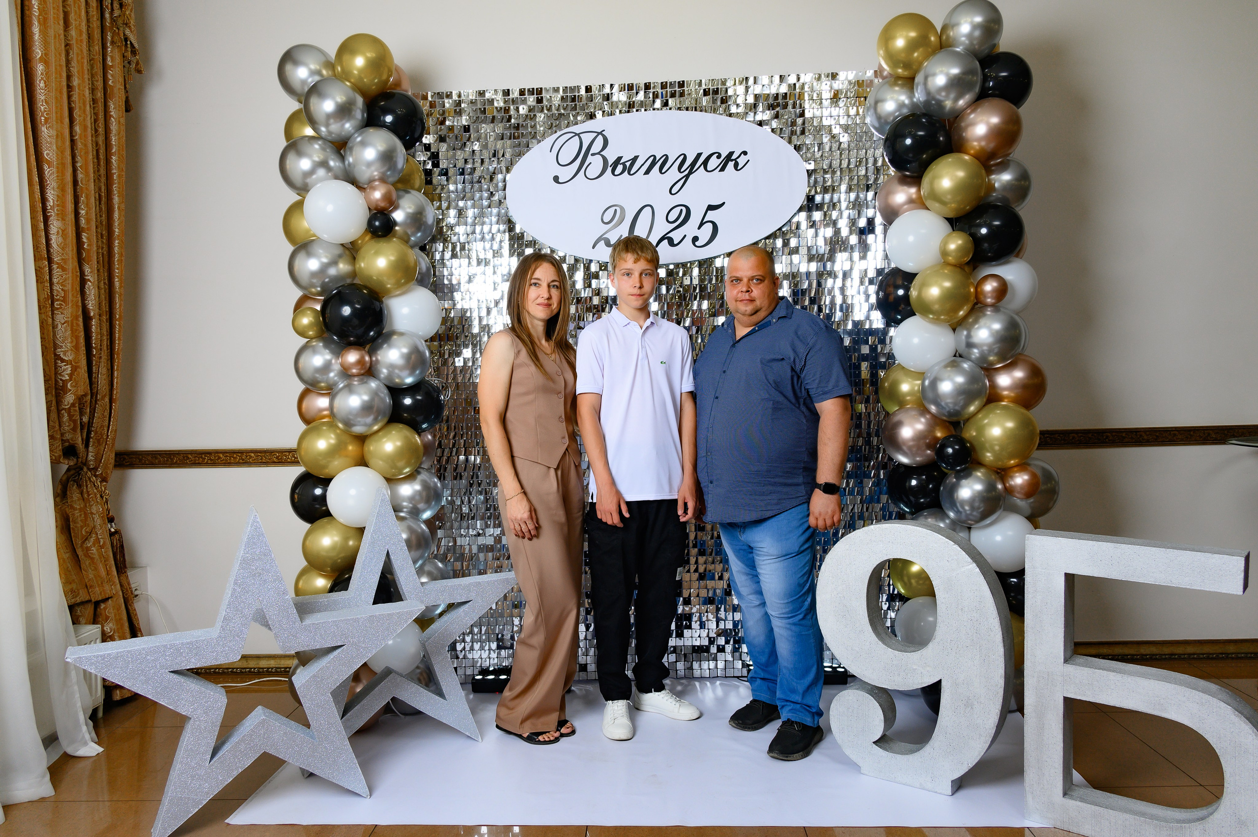 Выпускной 2025 9 кл. Семейный и детский фотограф в Новороссийске Лебедева Елена