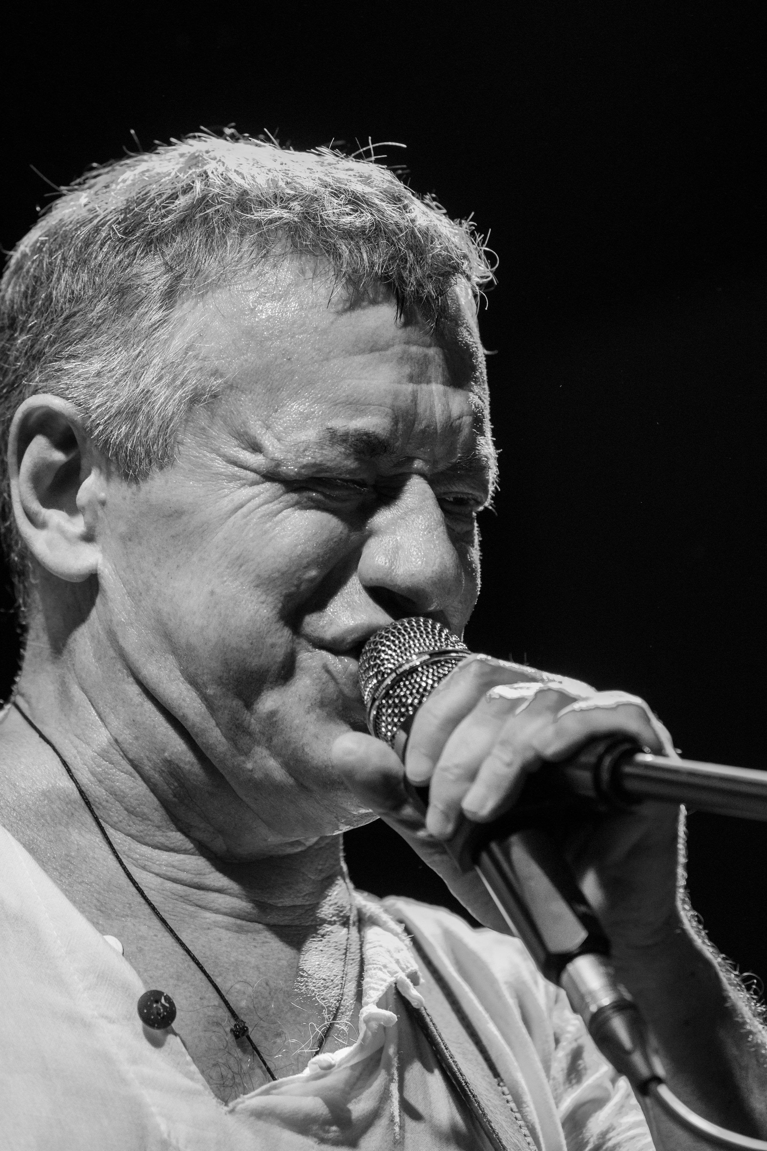 АукцЫон 27.02.2026. Портретный фотограф в Санкт-Петербурге Вадим Корнеев