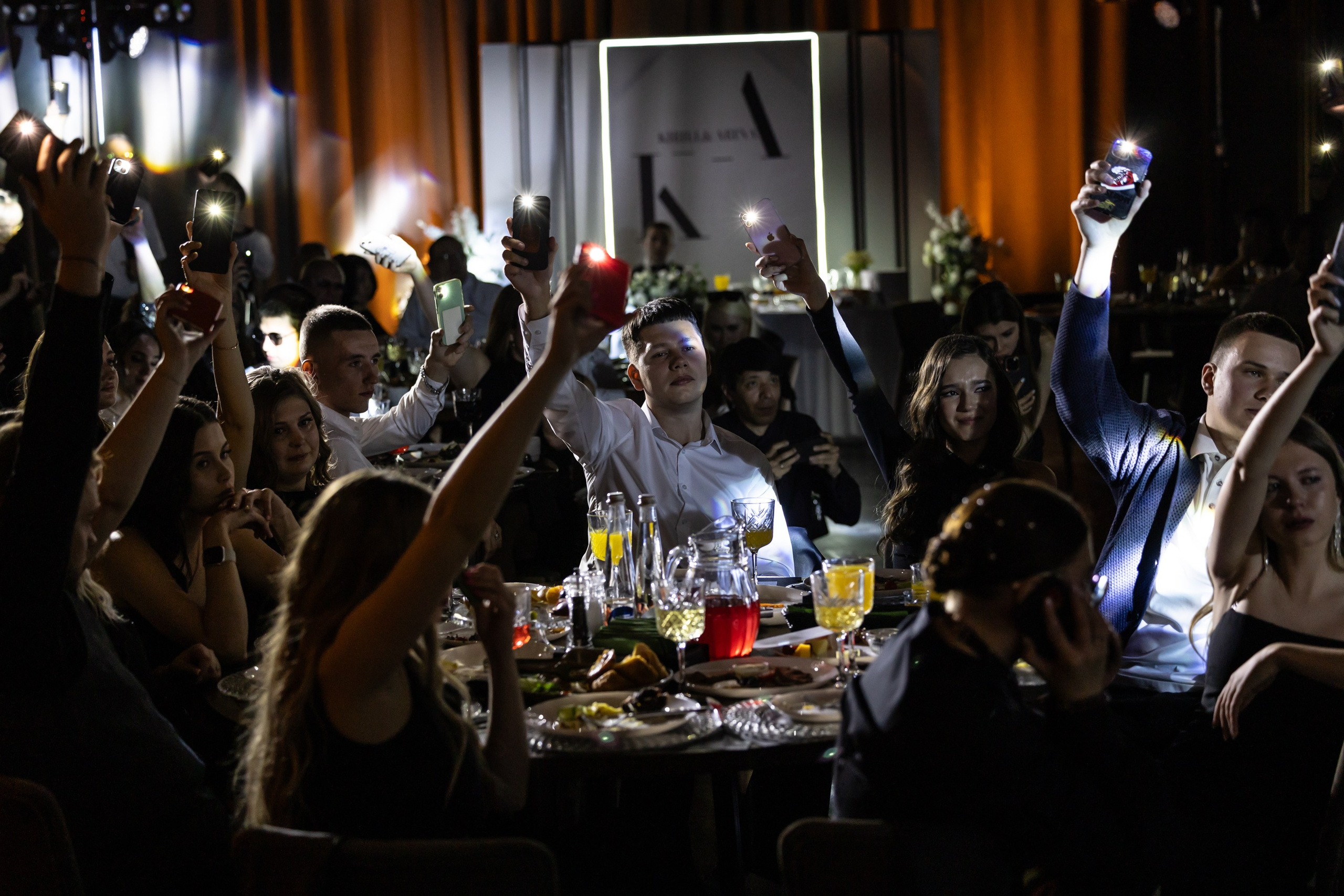 Kirill & Arina. Фотограф свадебный, репортажный, индивидуальный, фото для маркетплейсов, брендов, автосалонов