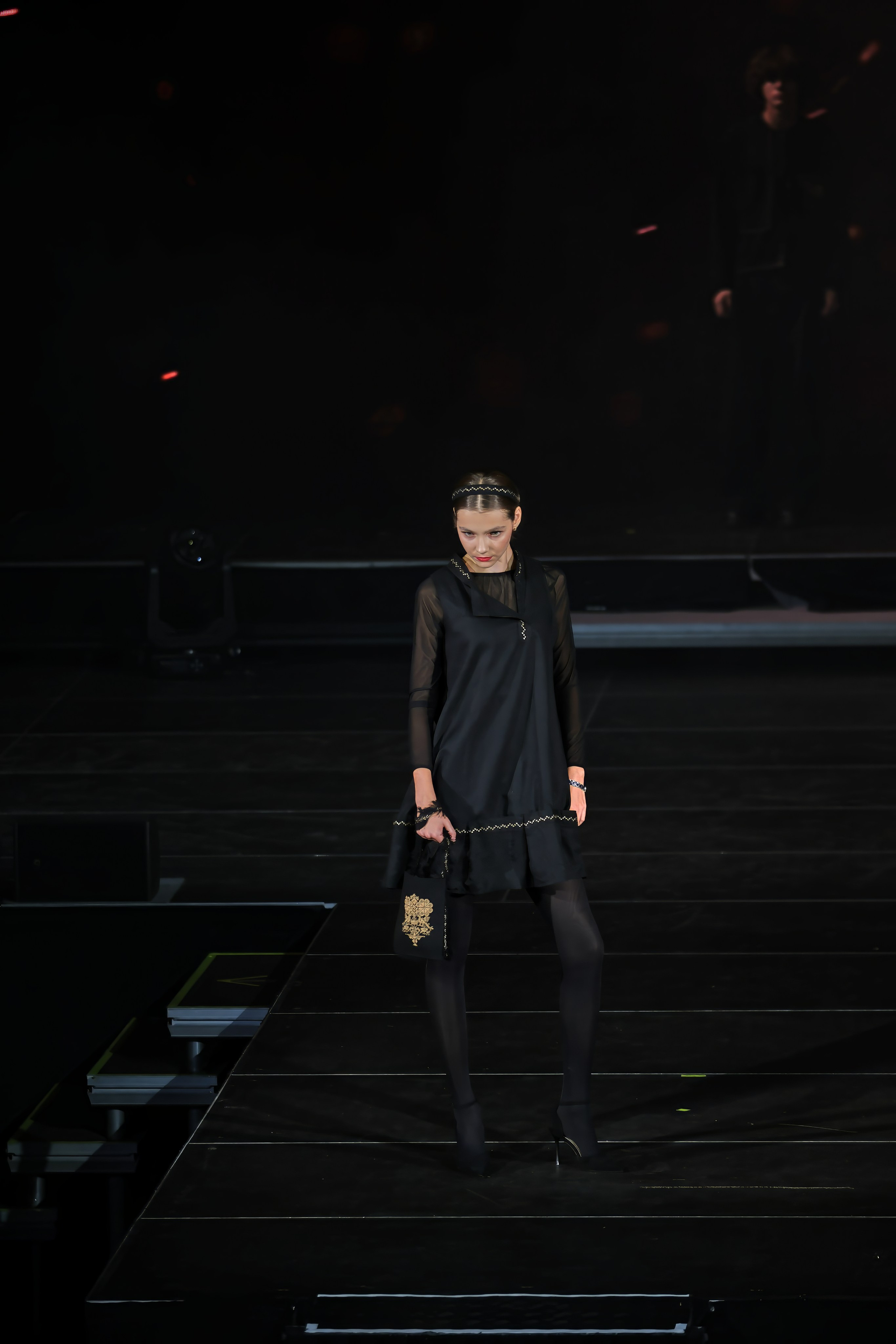 Подиумный спектакль «Стиль Надежды». Добро пожаловать в студию «Цифровой скульптор»  где искусство встречается с технологиями!