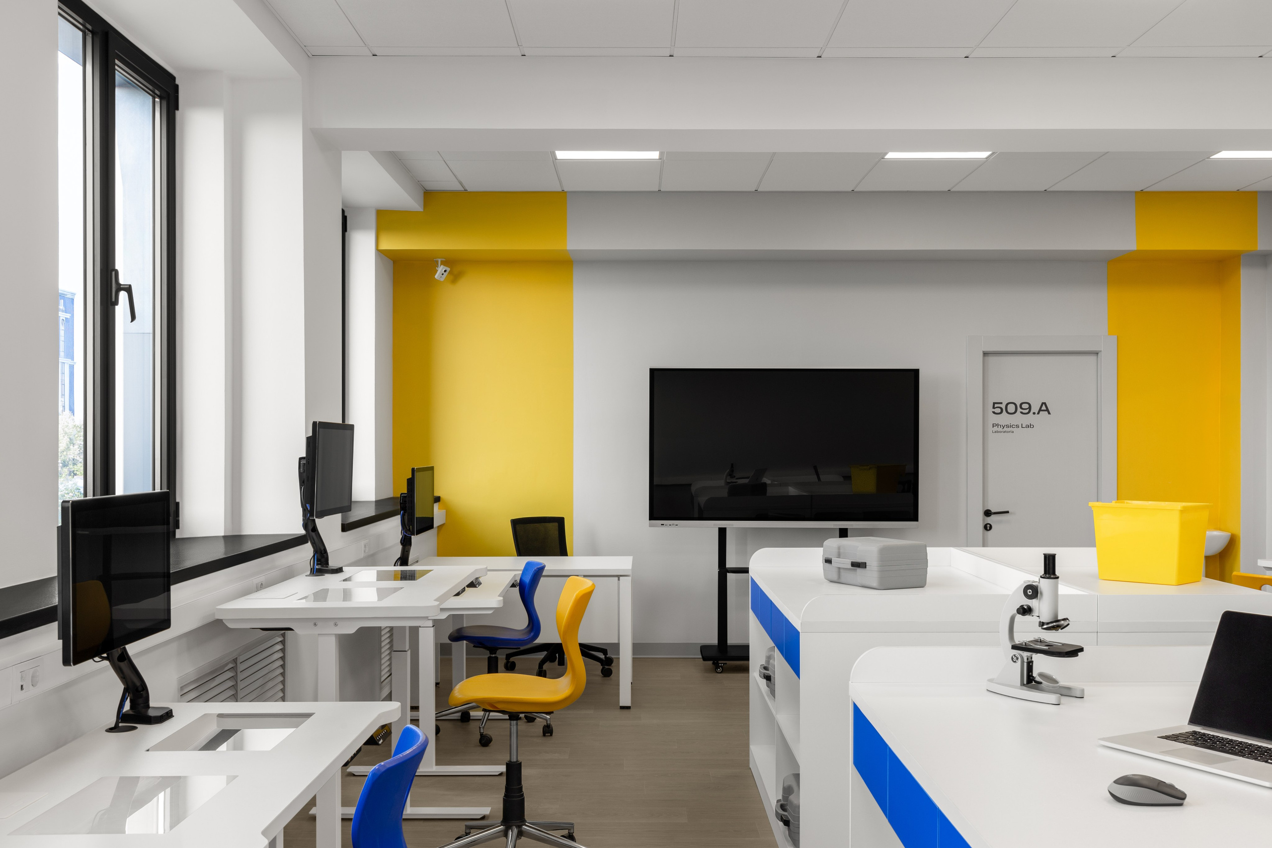 RS Group — Prometheus School. Roman Yakunin — interior photographer in Almaty, Kazakhstan