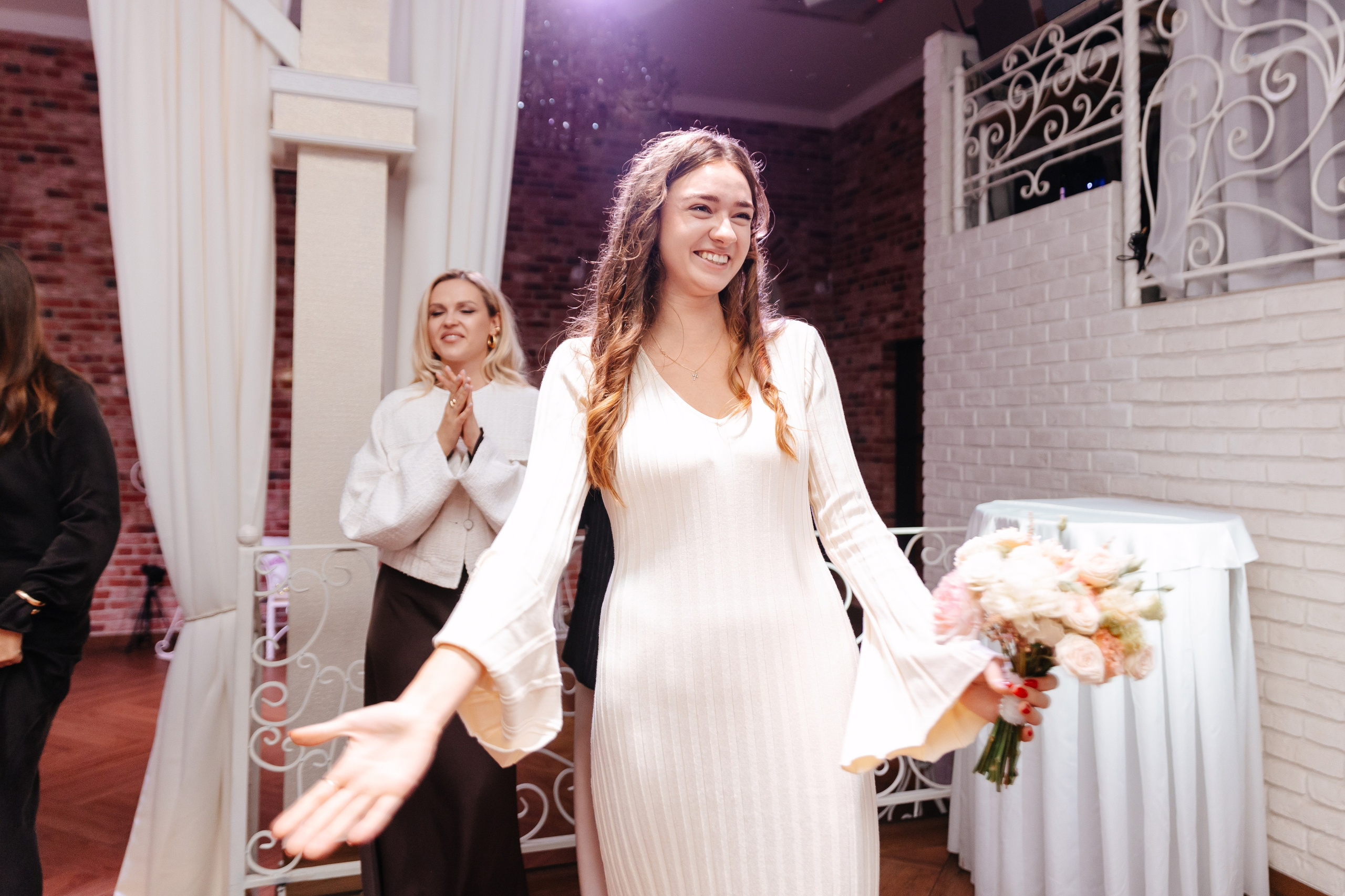 Свадебная фотосессия в Пушкине. Семейный и свадебный фотограф в Санкт-Петербурге и Москве