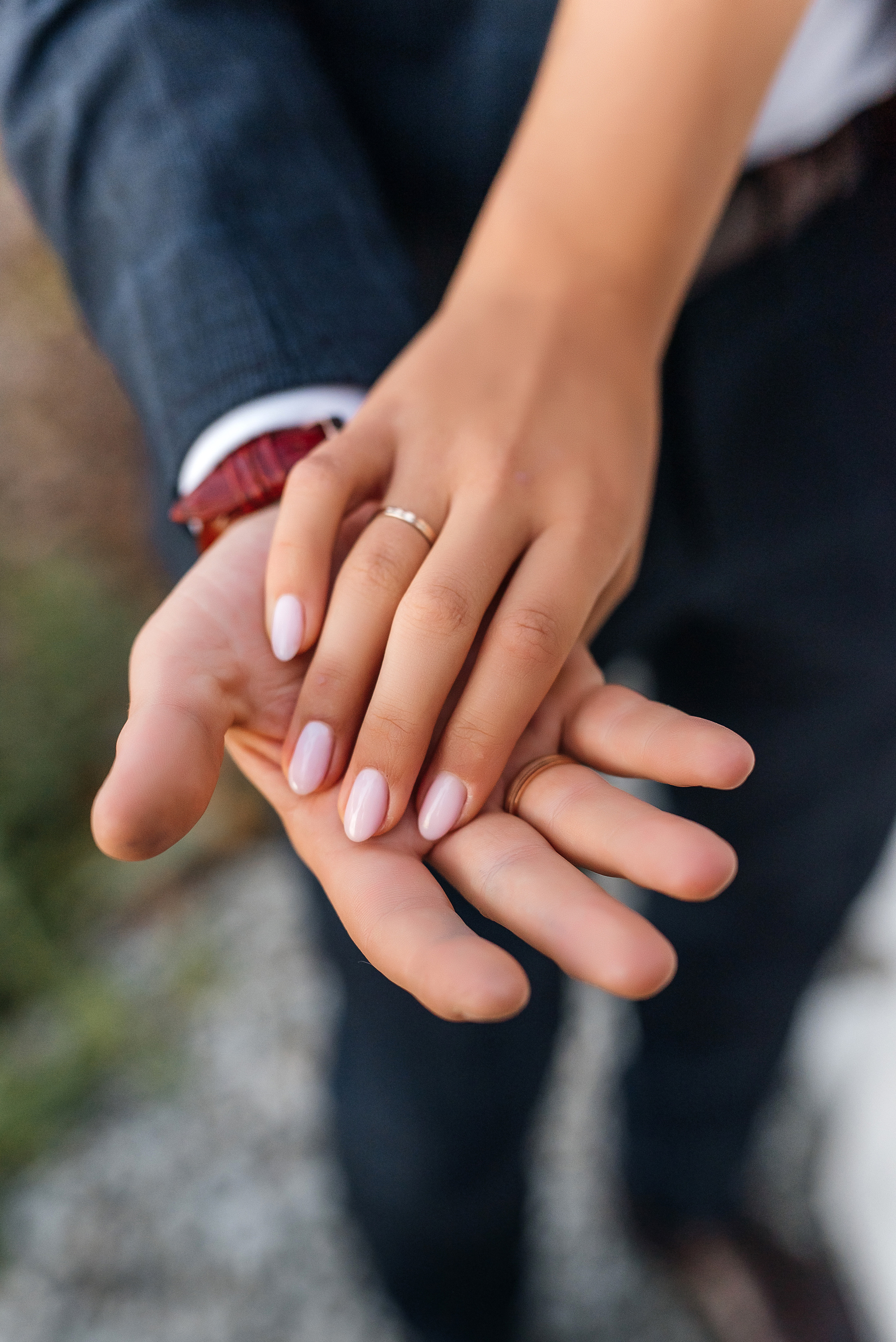 Свадебная съемка осенью в лесной локации. Свадебный фотограф Елена Рякина