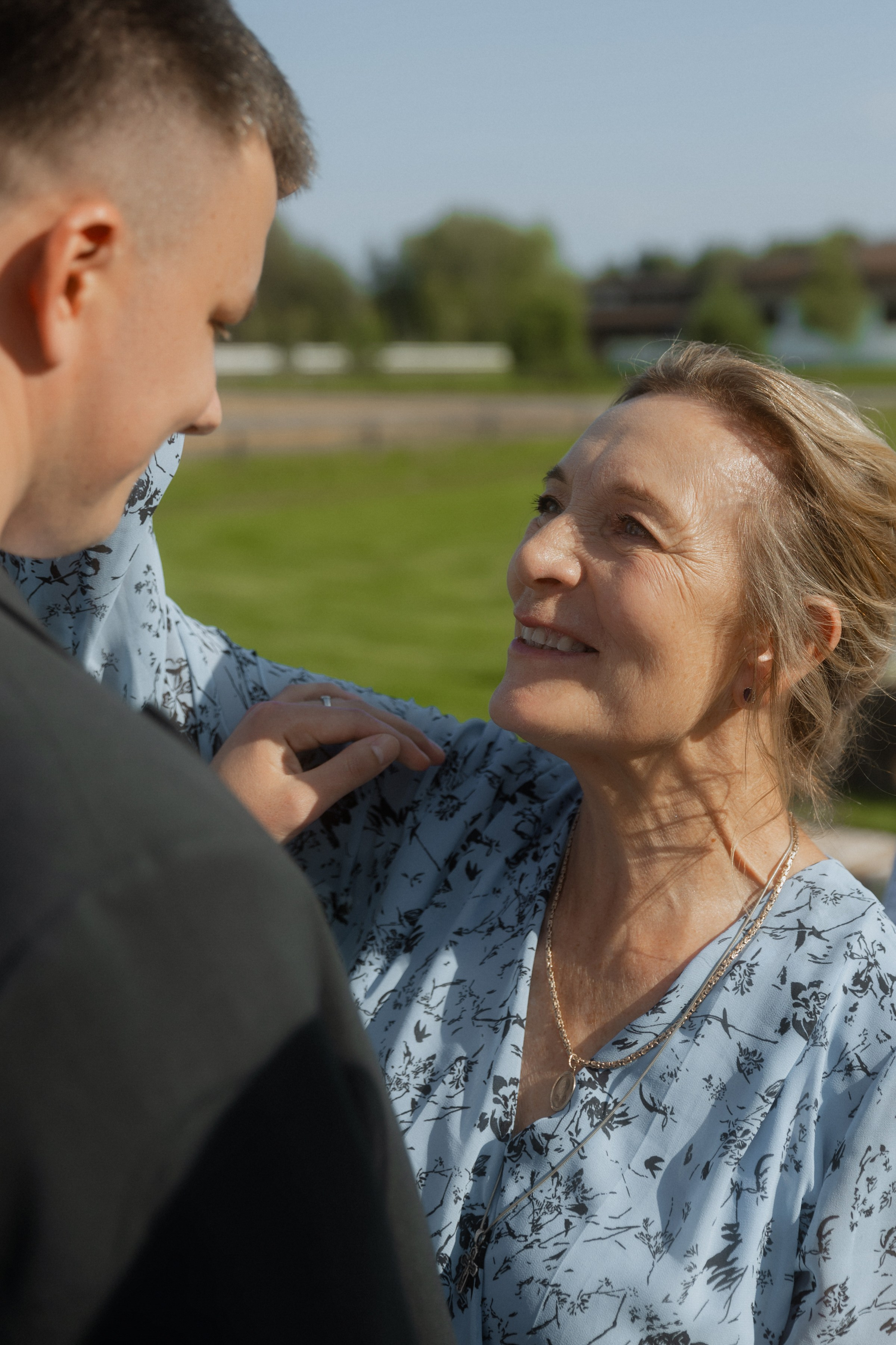 Алиса и Слава, роспись в Москве и вечеринка на природе, подальше от города. Фотограф в Москве Екатерина Черненко