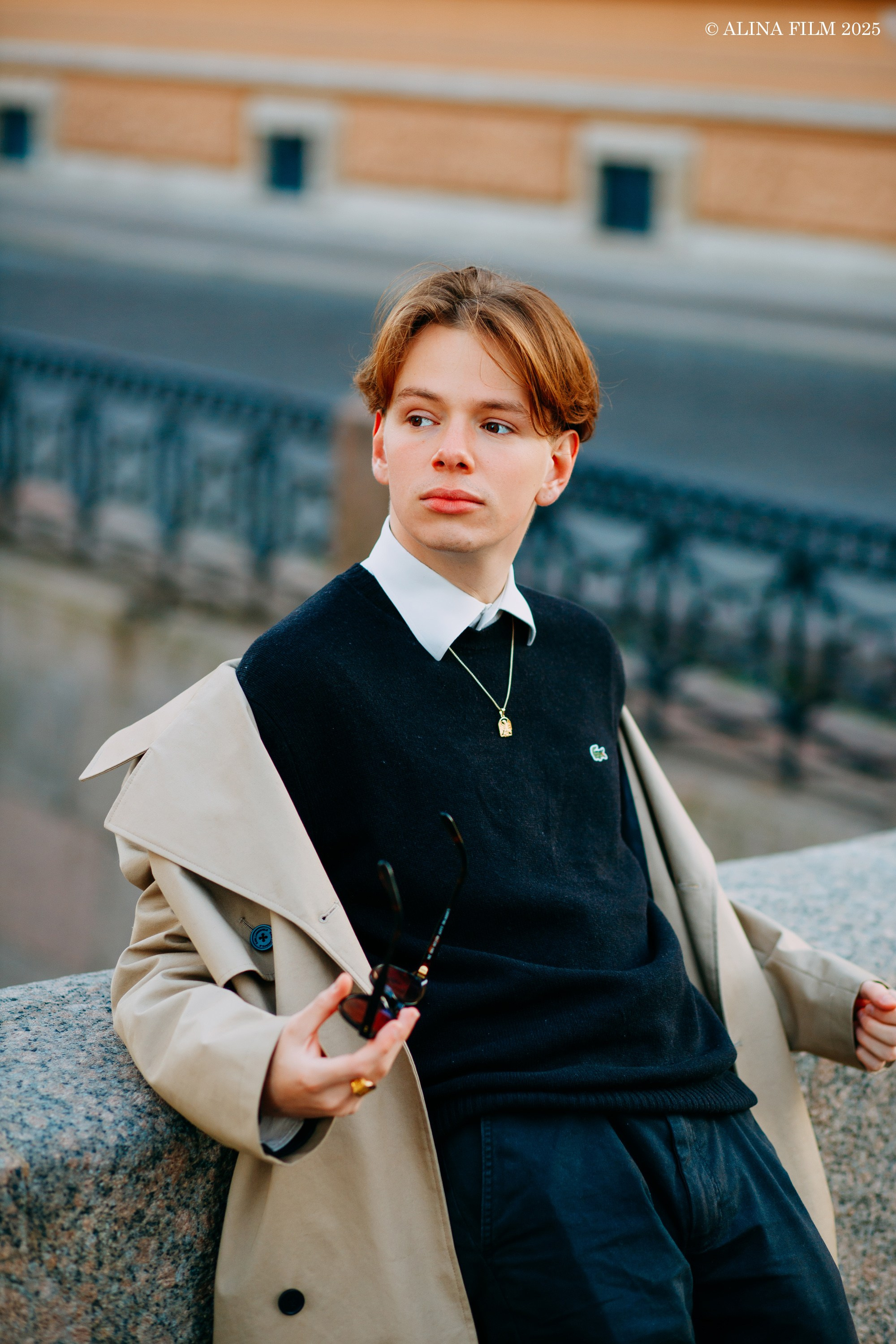 Фотопрогулка на Дворцовой набережной. Фотограф в Санкт-Петербурге Alina Film