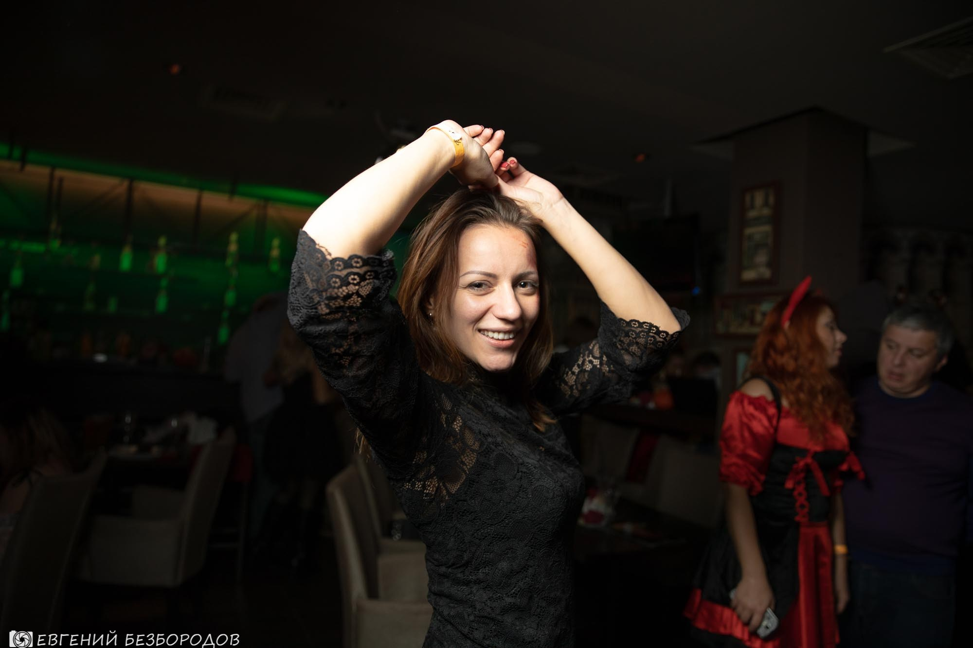 Пятница, 2-е. Клубная вечеринка на Хеллоуин | 2.11.2018. Галерея Фантим