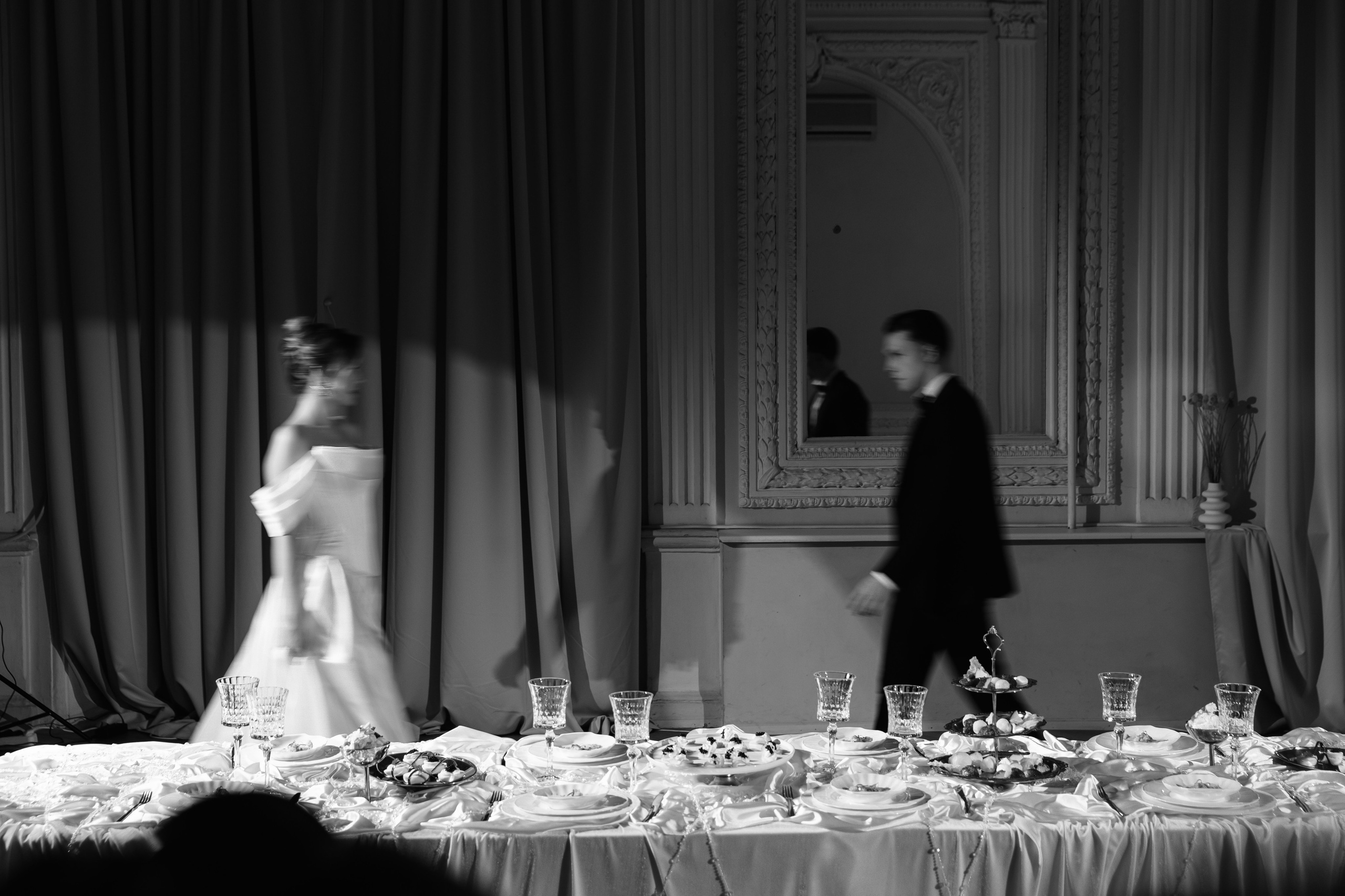 Особняк. Фотограф, который снимает любовь в Санкт-Петербурге