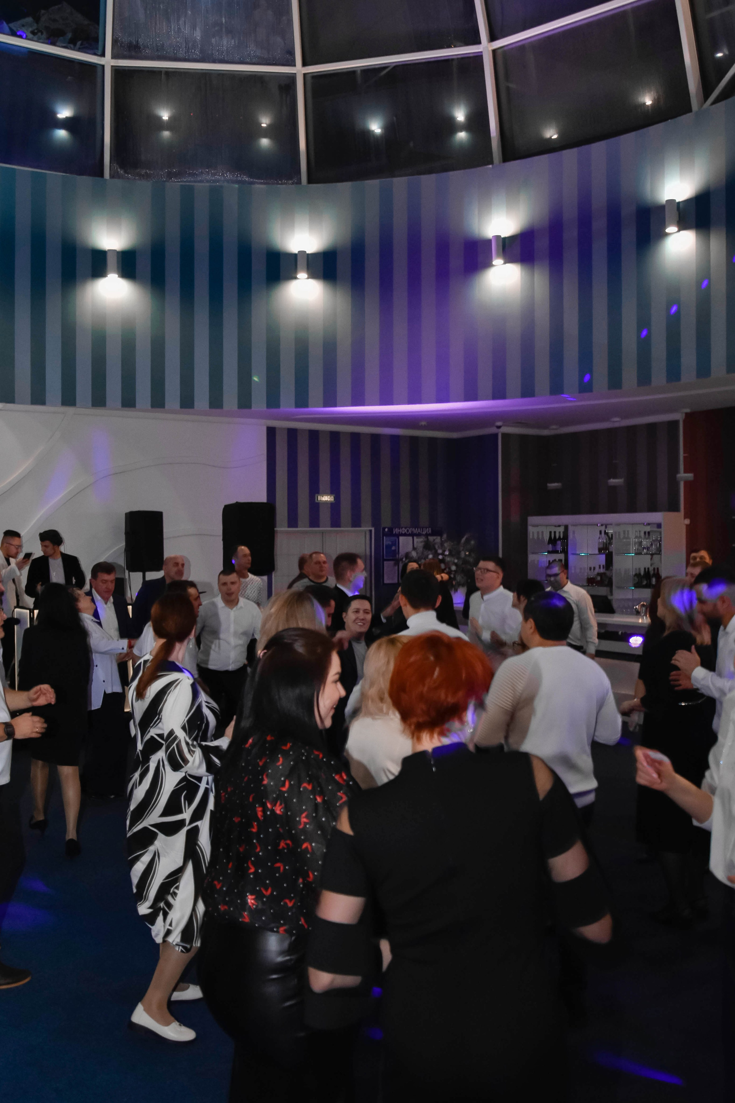 Корпоратив. Женский фотограф в Людиново и Киров