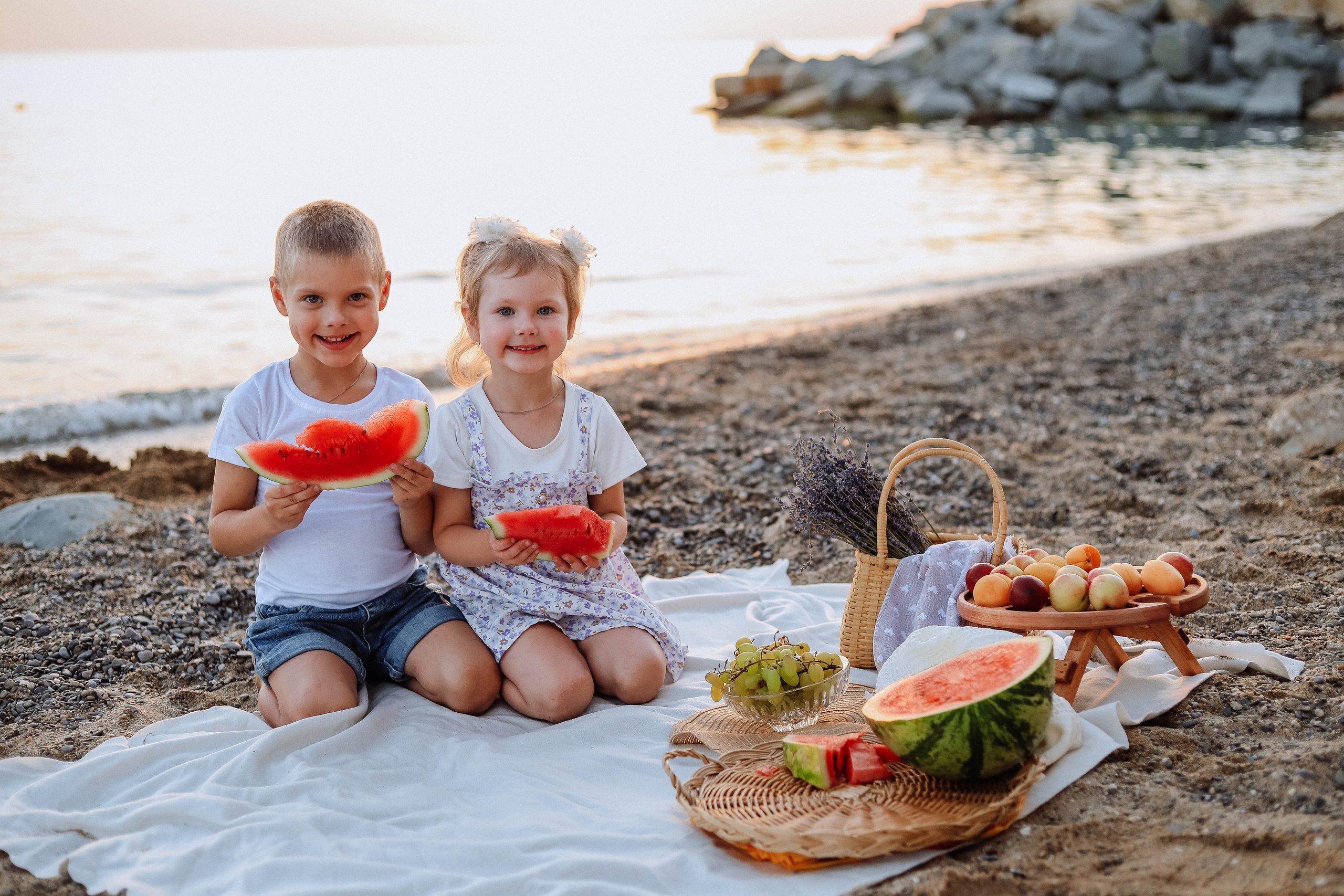 Ника и Тёма фотосессия на море. Женский/Детский фотограф в Симферополе Вероника Слепогина