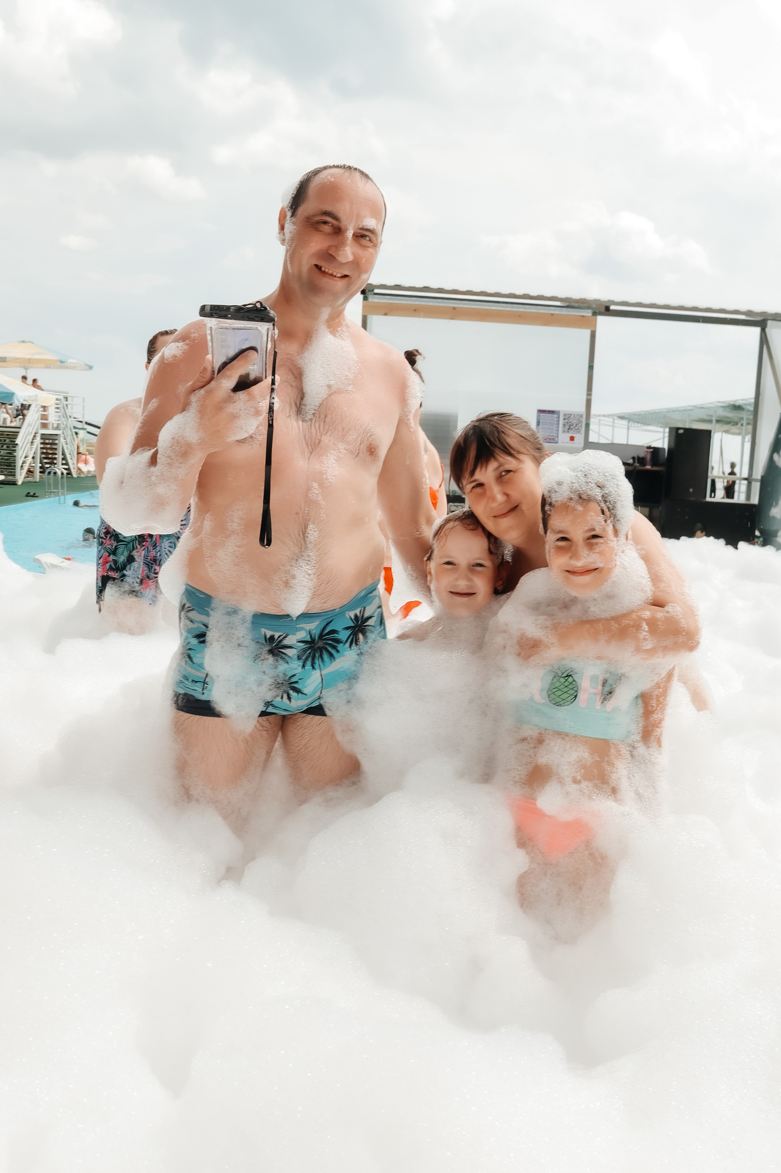 23.07.2026/Пенная дискотека/Малибу. Семейный и детский фотограф в Славгороде Анастасия Винс