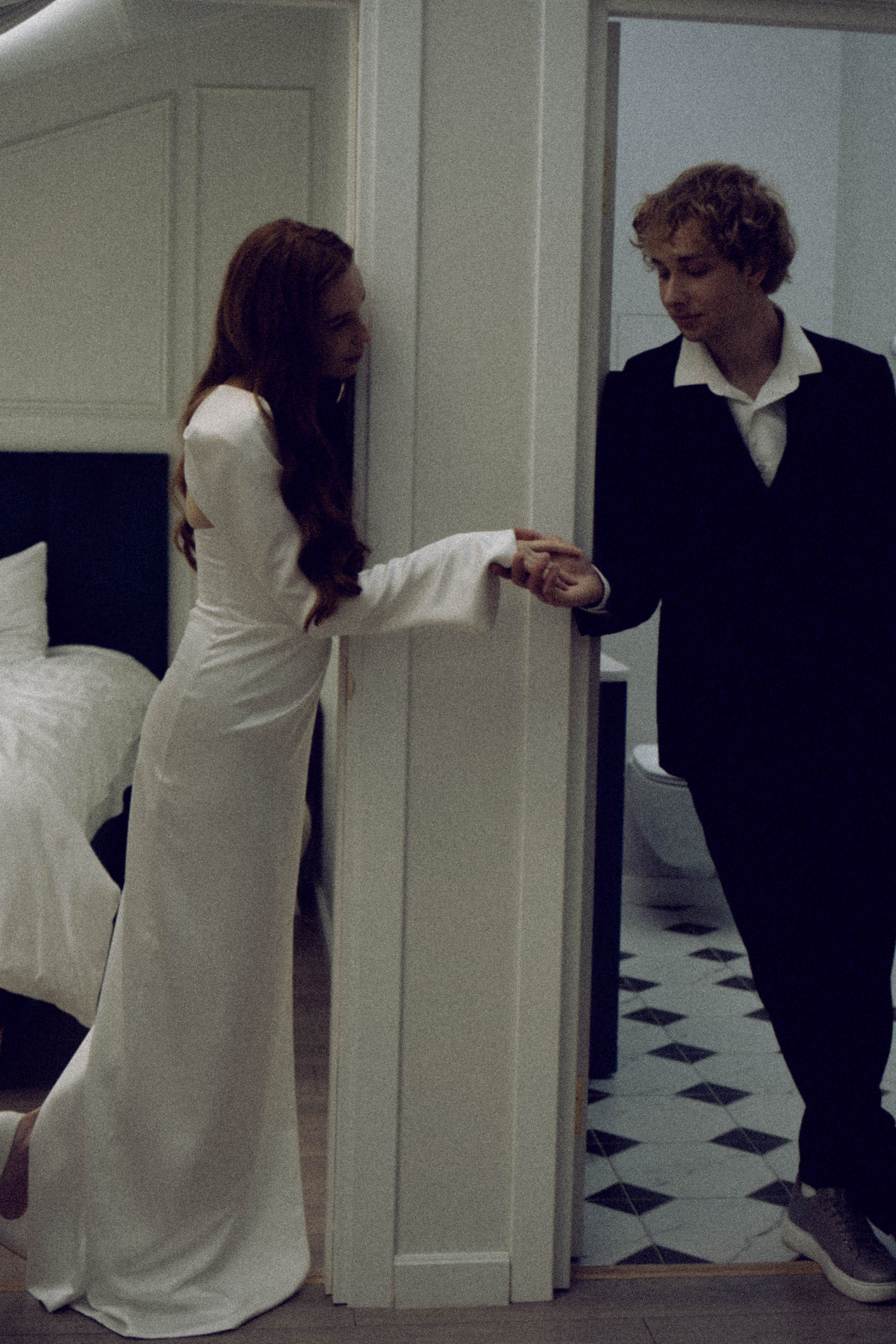 СВАДЕБНАЯ СЬЕМКА В ОТЕЛЕ. СБОРЫ ЖЕНИХА И НЕВЕСТЫ И ТАКЖЕ ТОР И ПОДГОТОВКА К ПРОГУЛКЕ. Профессиональный фотограф, Санкт-Петербург — Виктория Богомолова