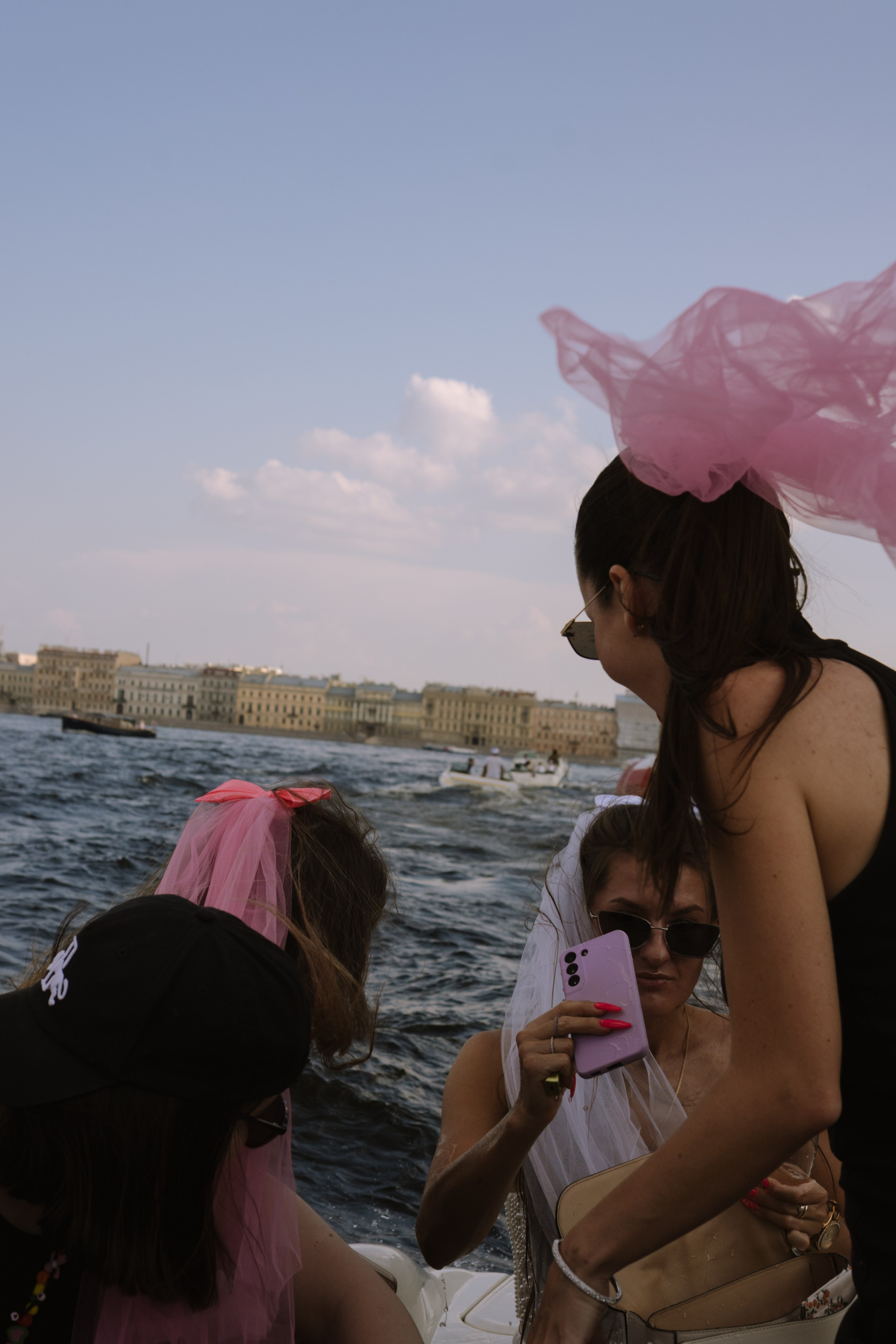 ДЕВИЧНИК НА КАТЕРЕ. Профессиональный фотограф, Санкт-Петербург — Виктория Богомолова