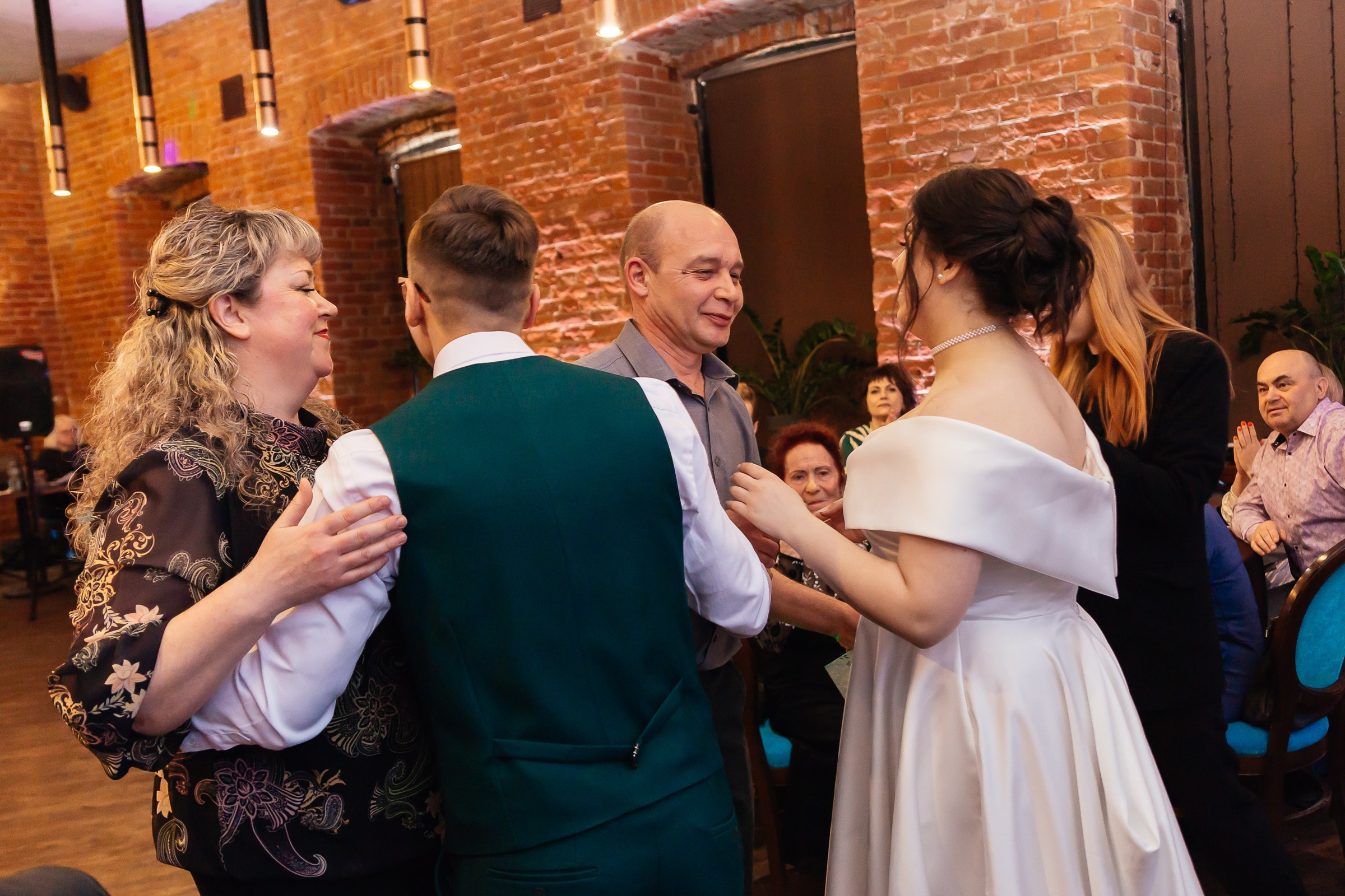 24.04.24 Петр & Елена. Свадебный и семейный фотограф в Новосибирске Дарья Кель