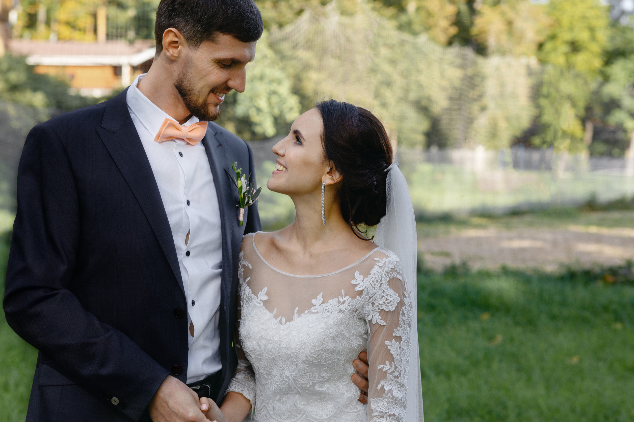 Свадебный фоторепортаж и поиск фотографа на свадьбу Евгений Топаз. Свадебный репортажный фотограф во Владимире Евгений Топаз