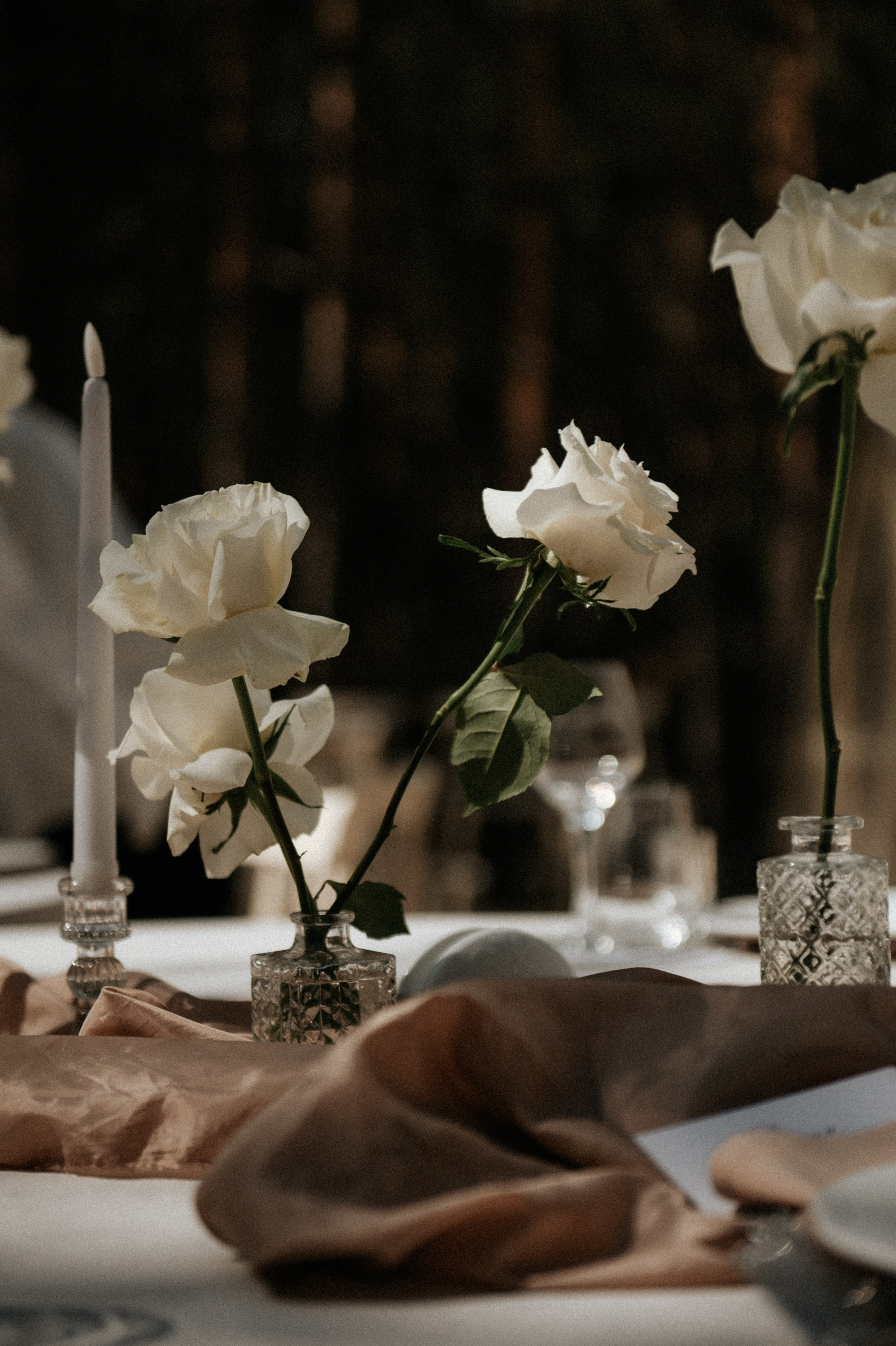 Свадебные фотографии. Фотограф в Барнауле Дарья Бутурлакина. Люби.Цени.Касайся