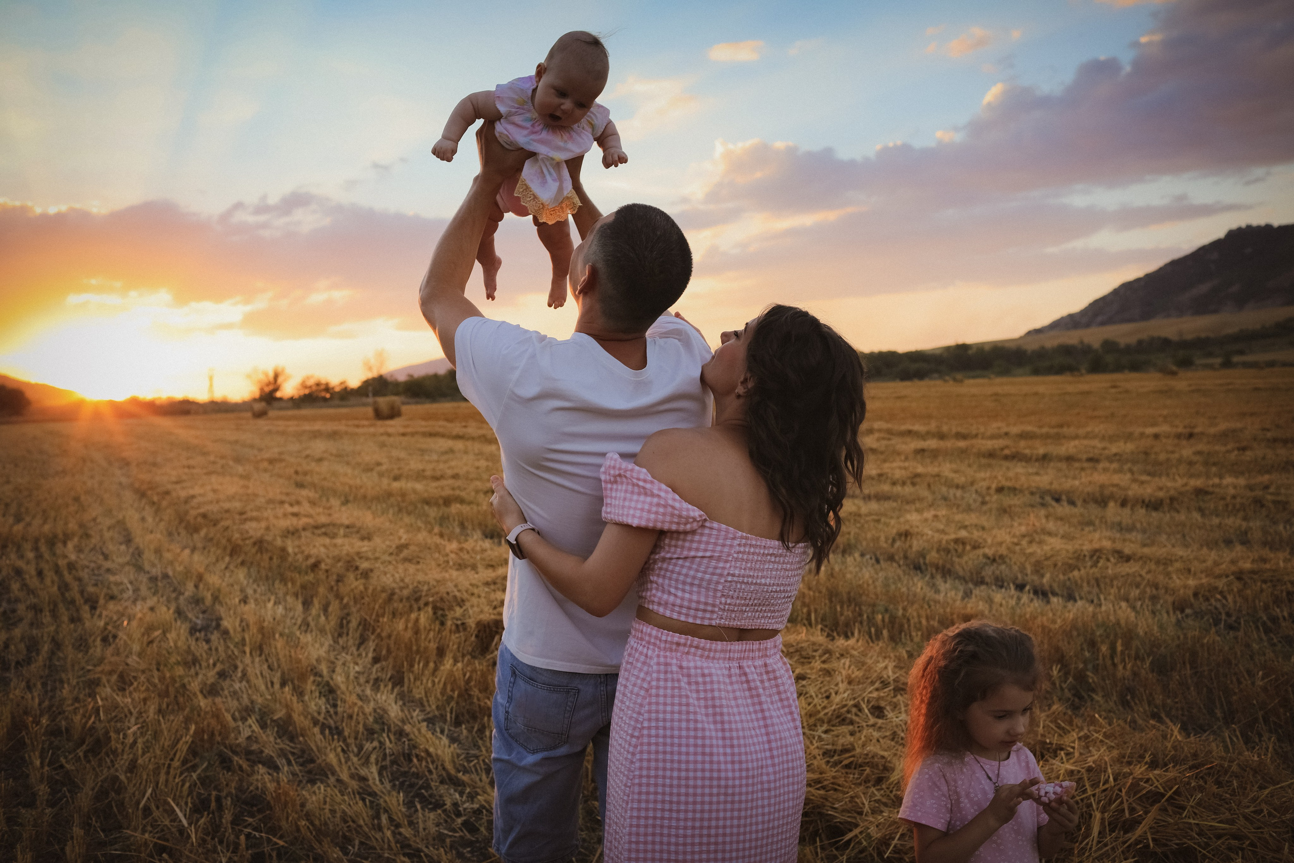 Семья, эмоции,. Фотограф в Железноводске и городах КМВ Исвира Ващенко