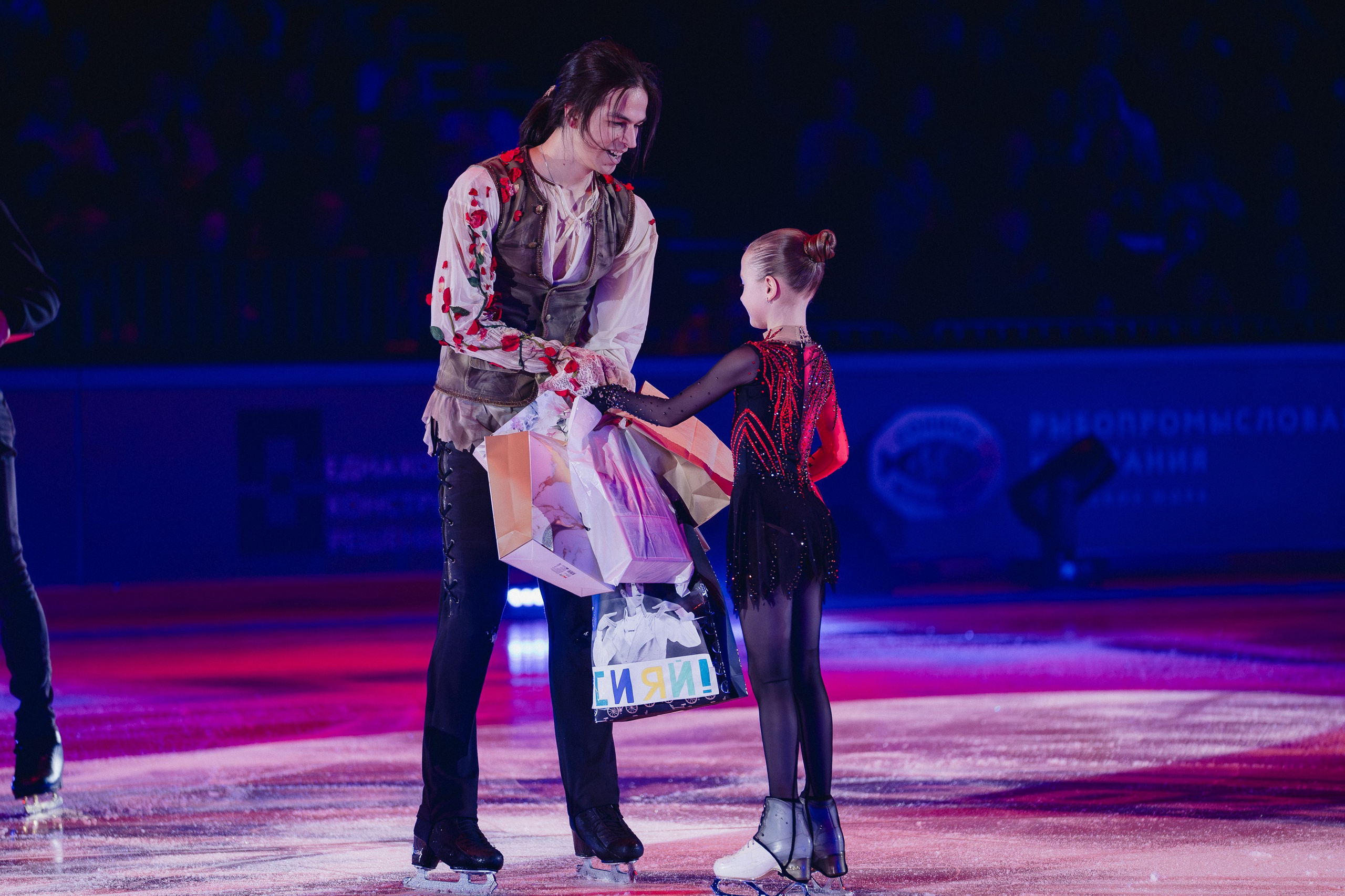 Шоу Этери Тутберидзе в Новосибирске. Воробьева Ксения — Спортивный и танцевальный фотограф Новосибирск