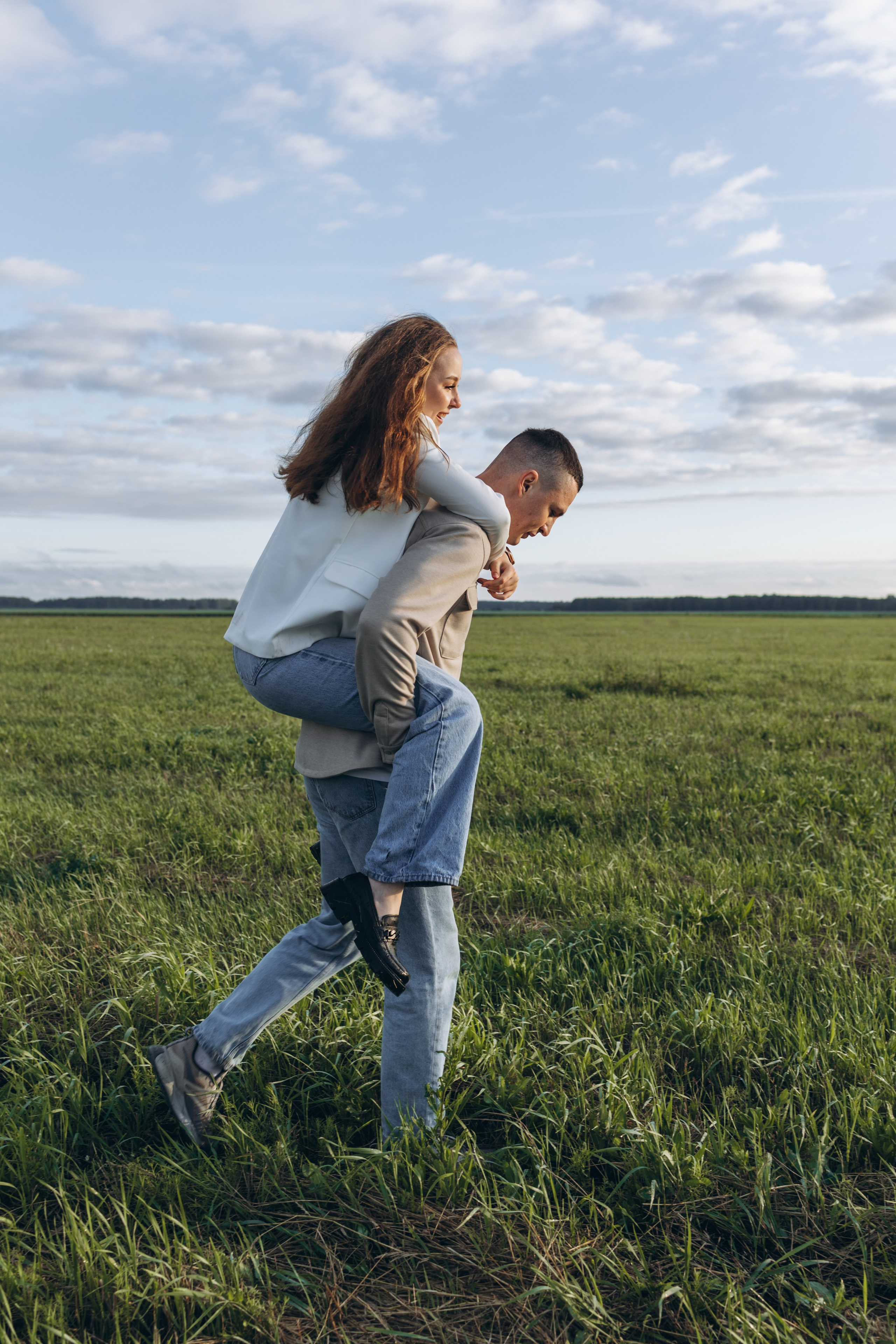 Александр и Анна. Привет! Меня зовут Эльвира, я фотограф в Екатеринбурге