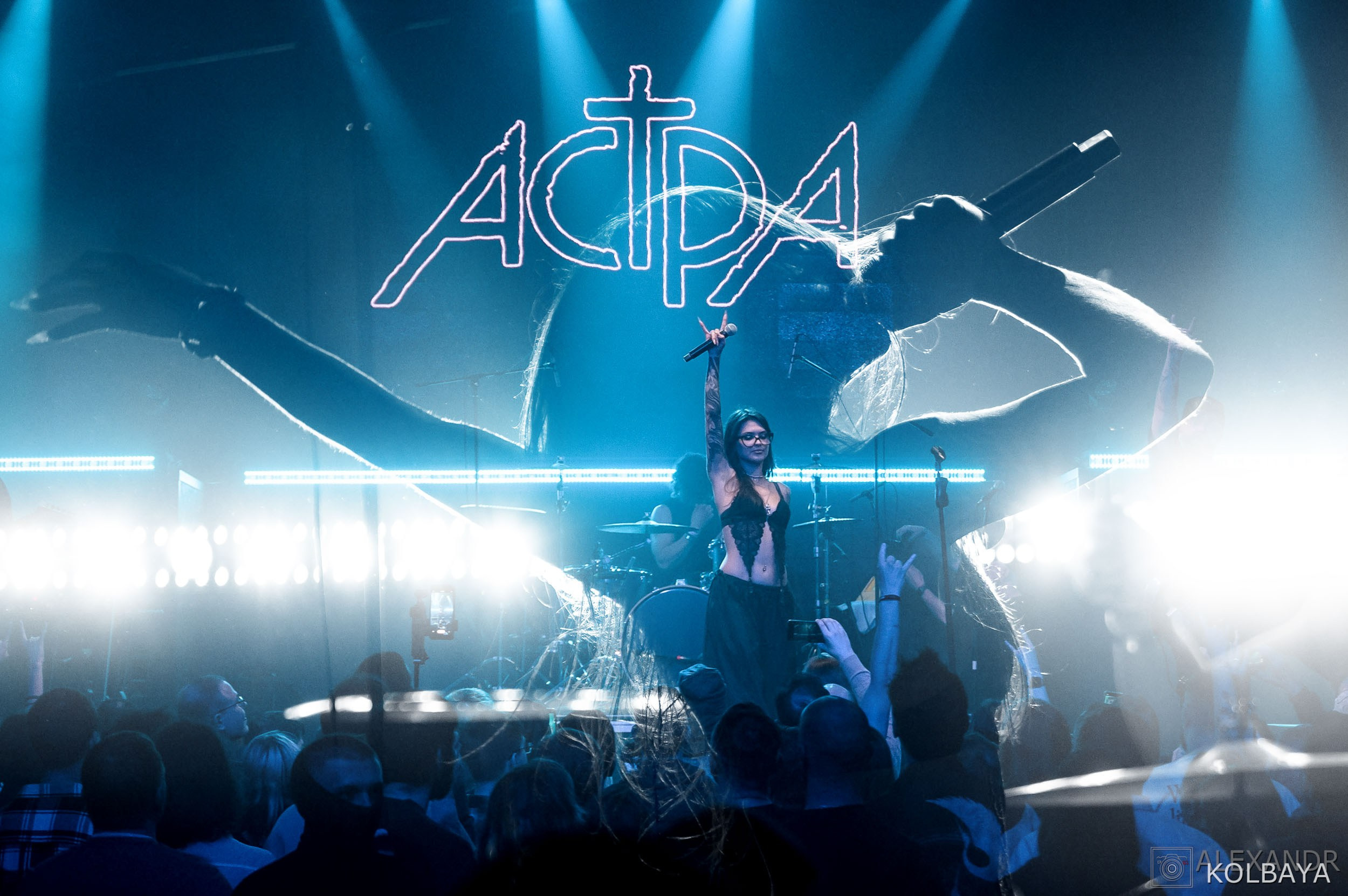 Фоторепортаж с концерта группы АСТРА в клубе СВОБОДА. Концертный и театральный репортажный фотограф в Москве Александр Колбая