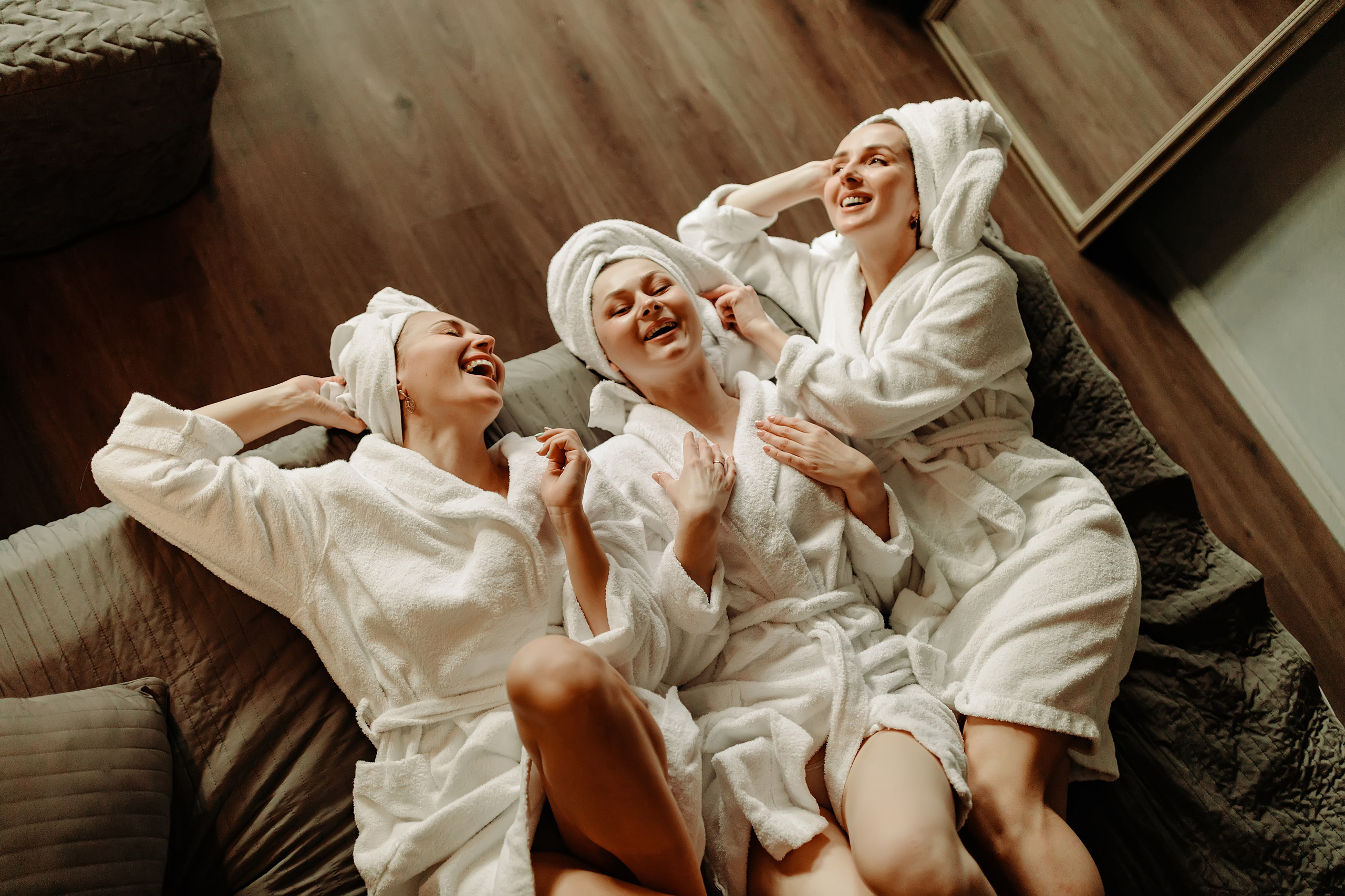 Вкусный девичник в отеле. Фотограф в Санкт-Петербурге Знаменская Ирина