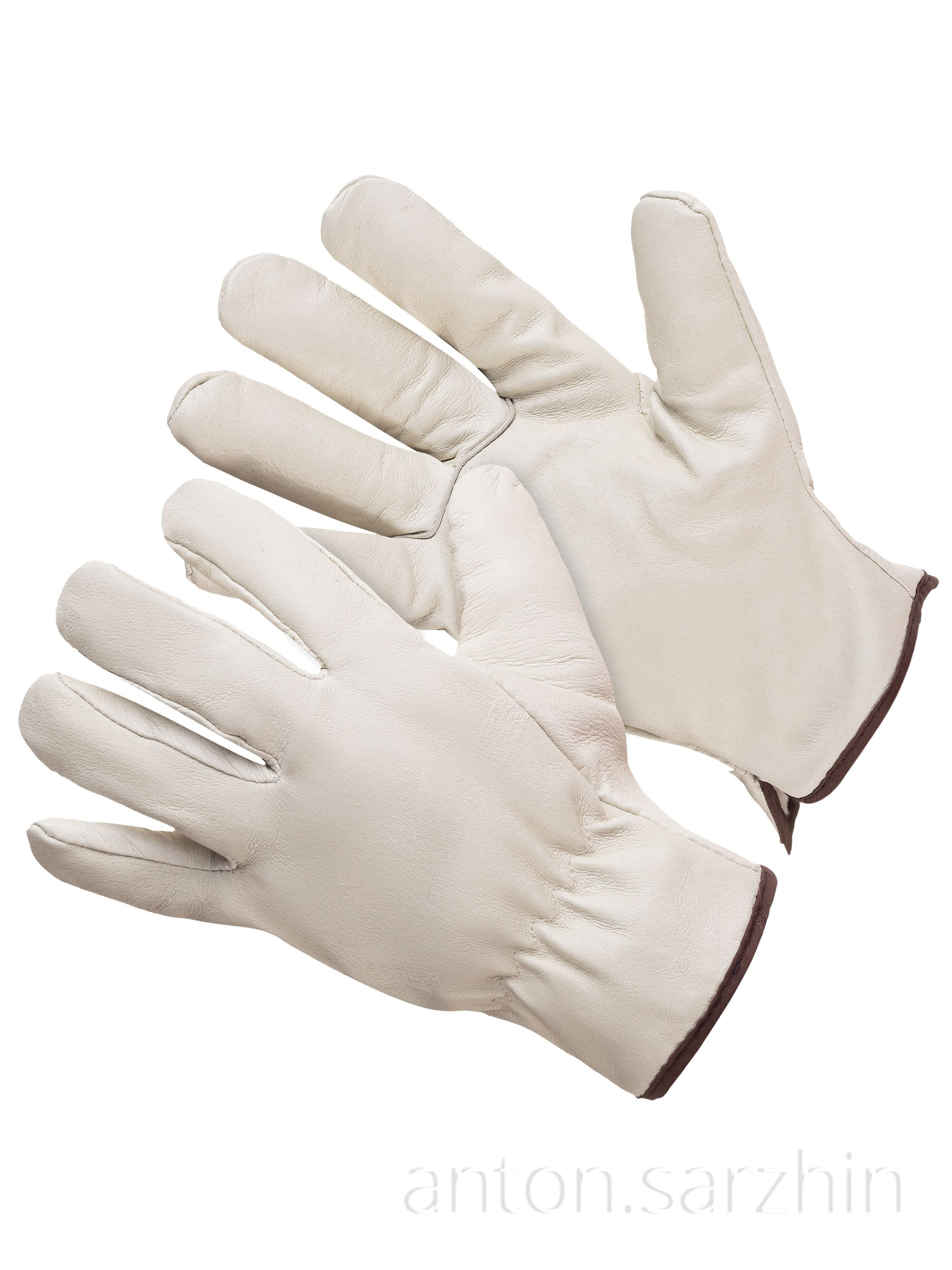 Перчатки, рукавицы, варежки. Предметная фотосъемка в Москве предметный фотограф Саржин Антон