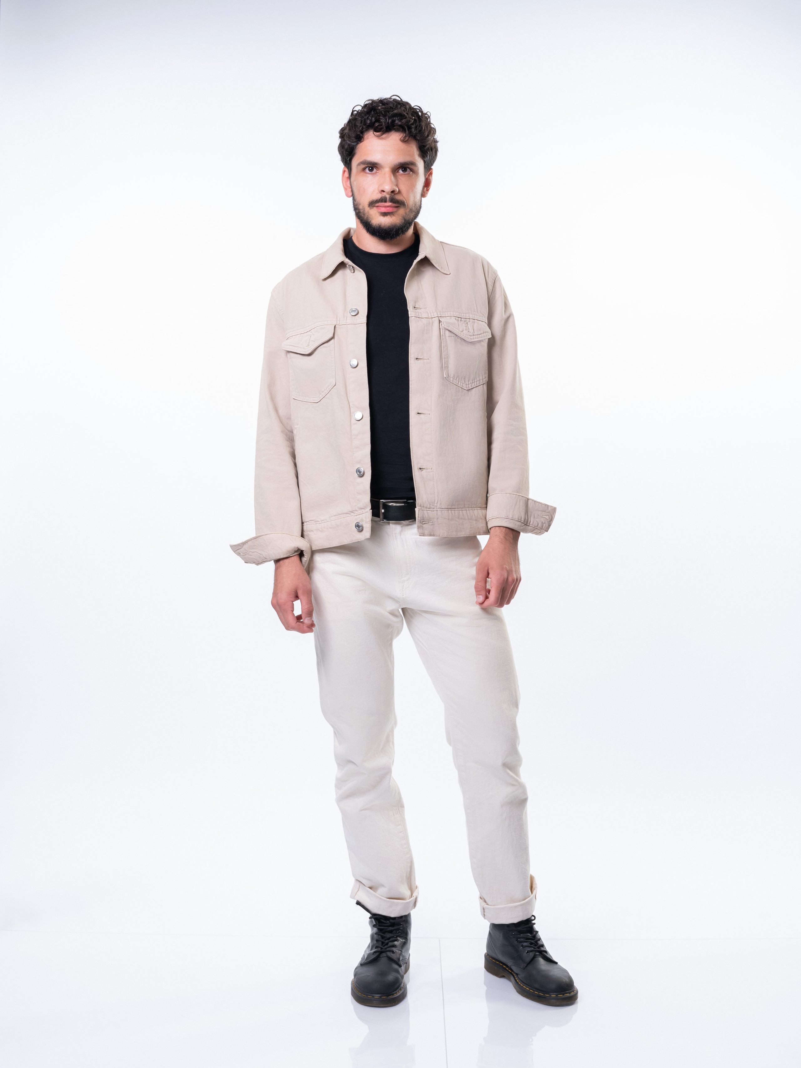 МОДЕЛЬ ДЕНИС. Студия рекламной и предметной съемки товаров WELKO Studio