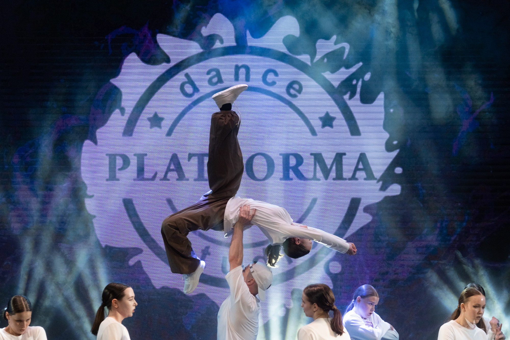 Студия танцев PLATFORMA. Репортажный фотограф в Казани Павел Серпокрылов
