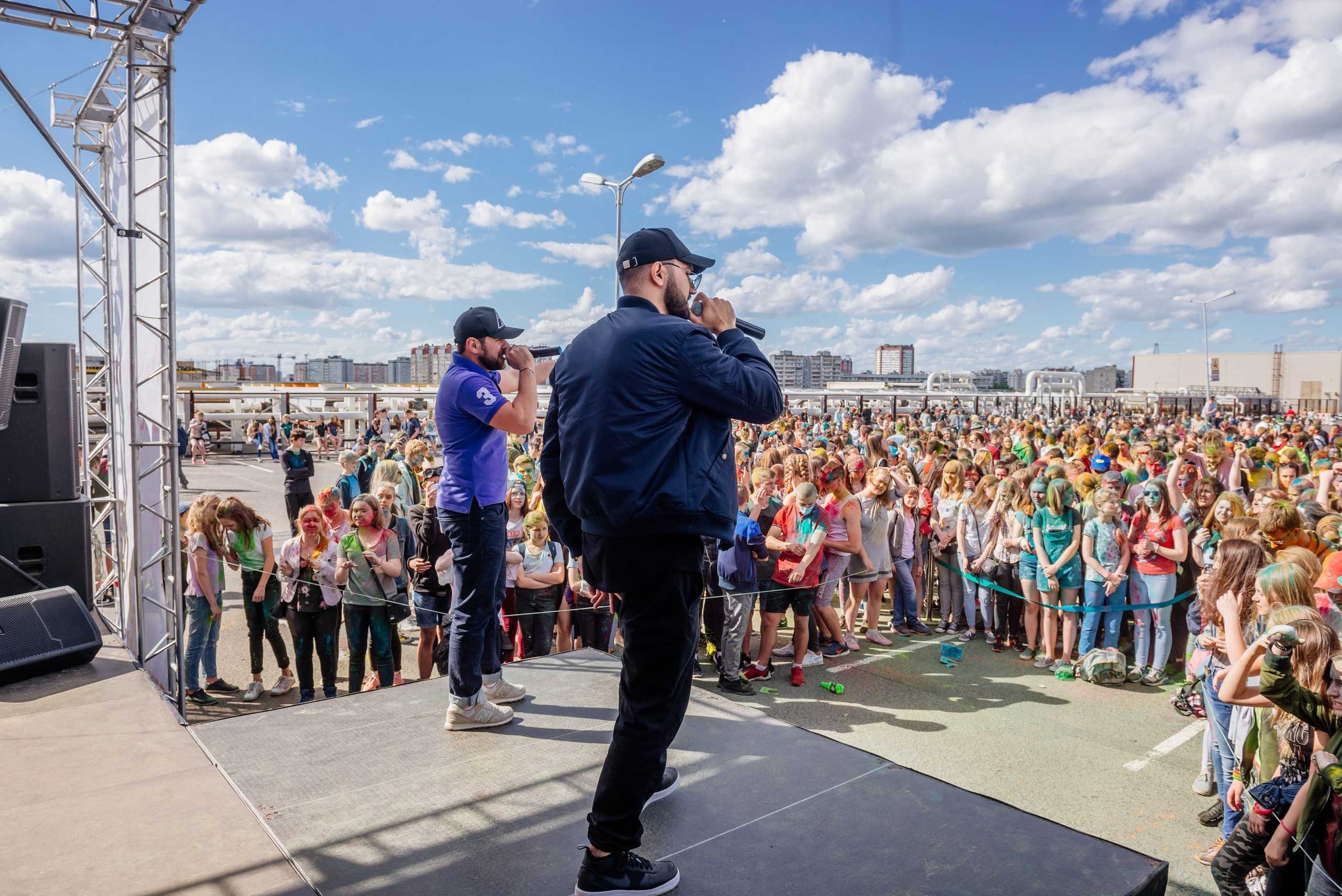Фестиваль красок Holi. Москва, МО. Фотограф LANA STIL. Семейный, репортажный фотограф, студия. Женский, мужской портрет. Фотографирую территориально в г. Королев, Москва, МО