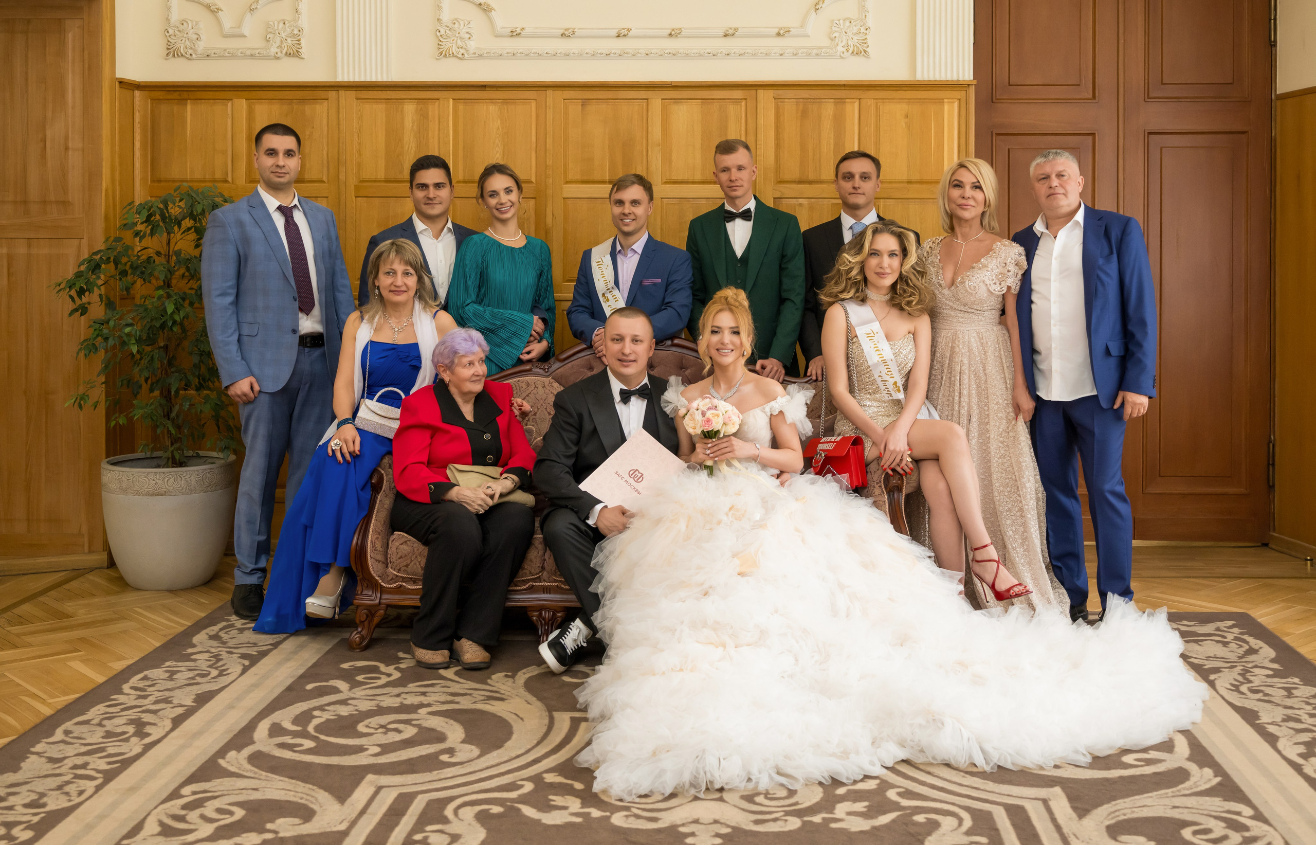 Виктор & Кристина. Семейный и контент фотограф в Москве Alira