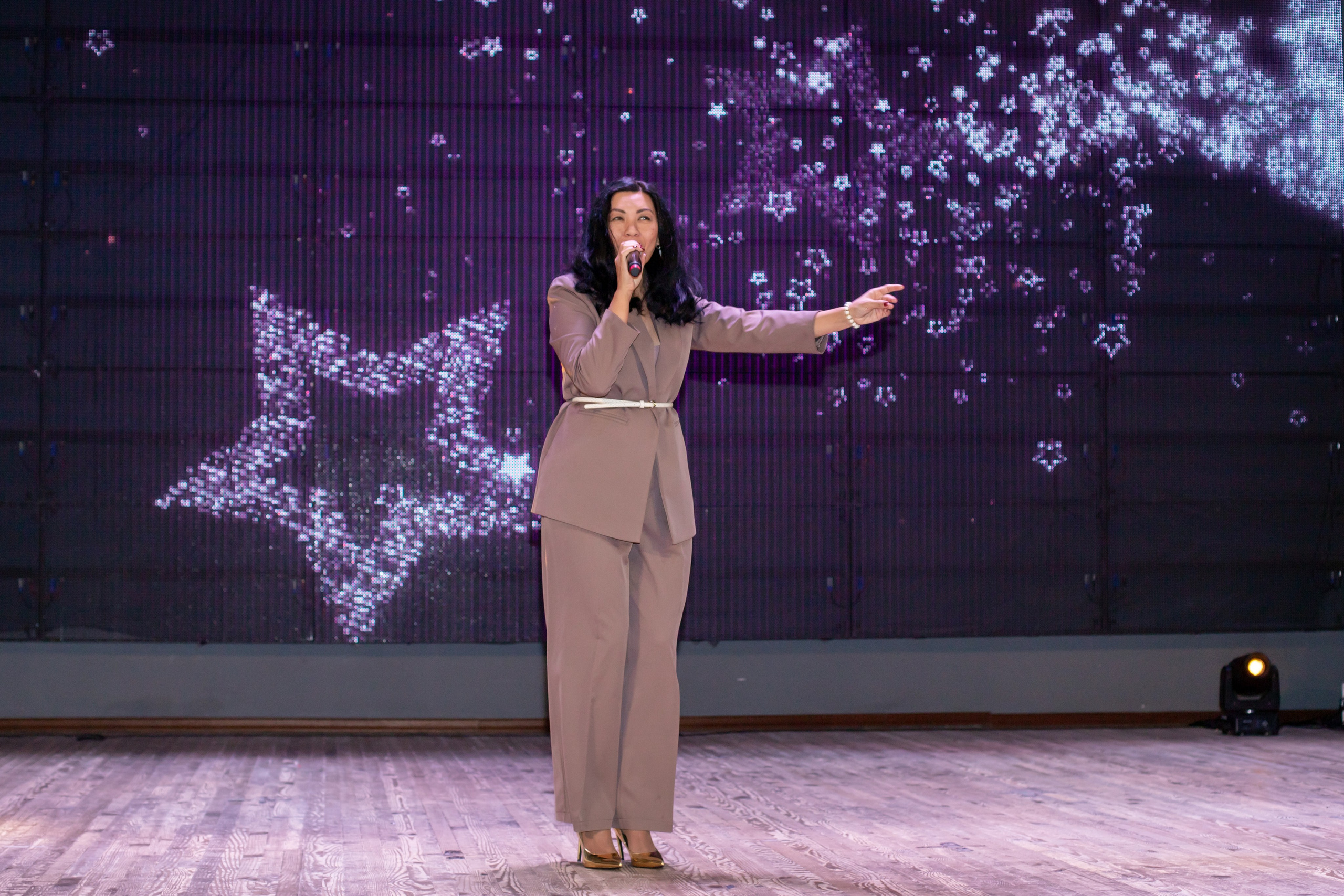 Fohow. Фотосессия под любой запрос в Красноярске. т+79237847111