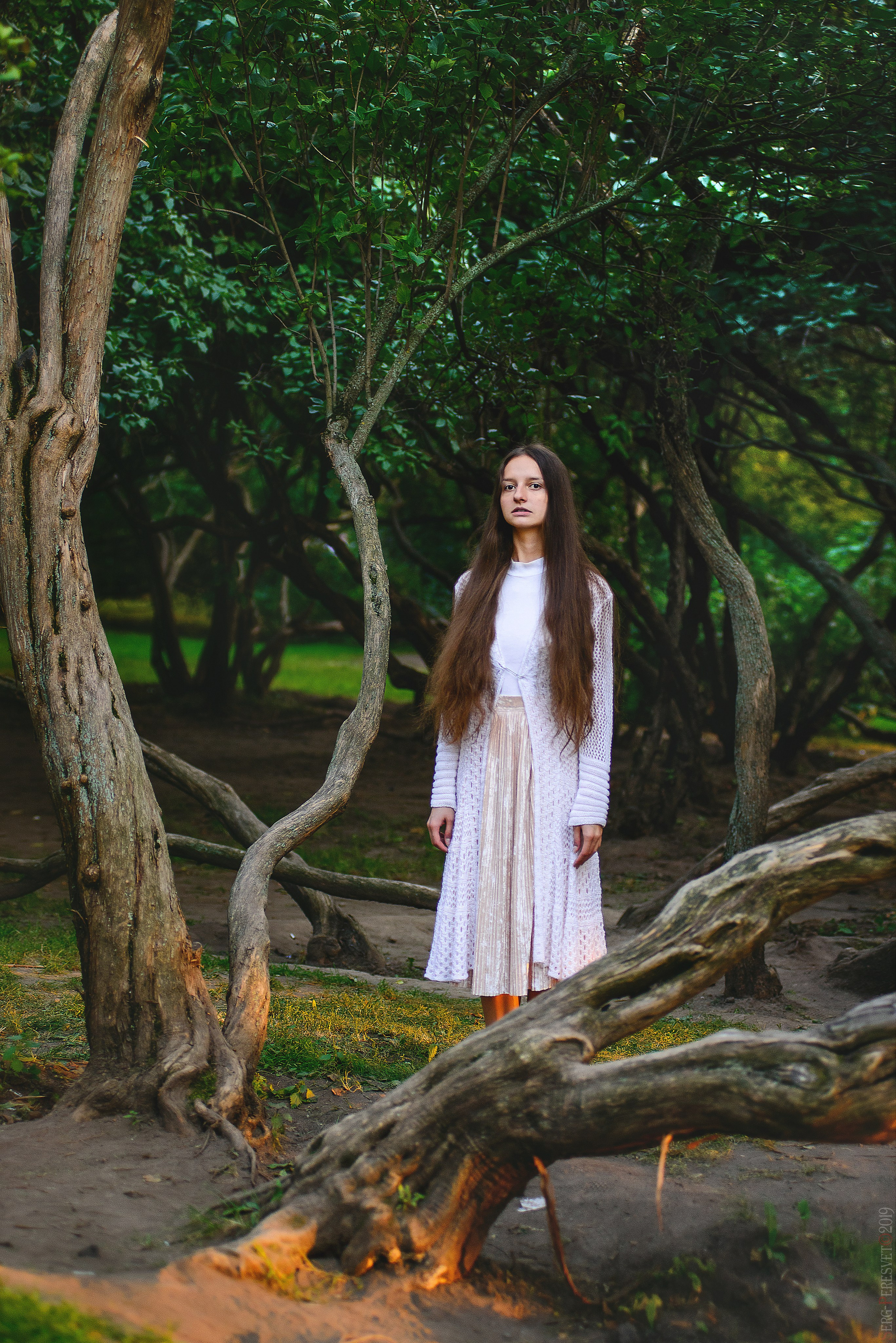 Фотосессия для девушек на природе в Москве - фотограф Сергей Пересвет. Ваш фотограф на праздник в Москве, Раменском, Жуковском, Люберцах