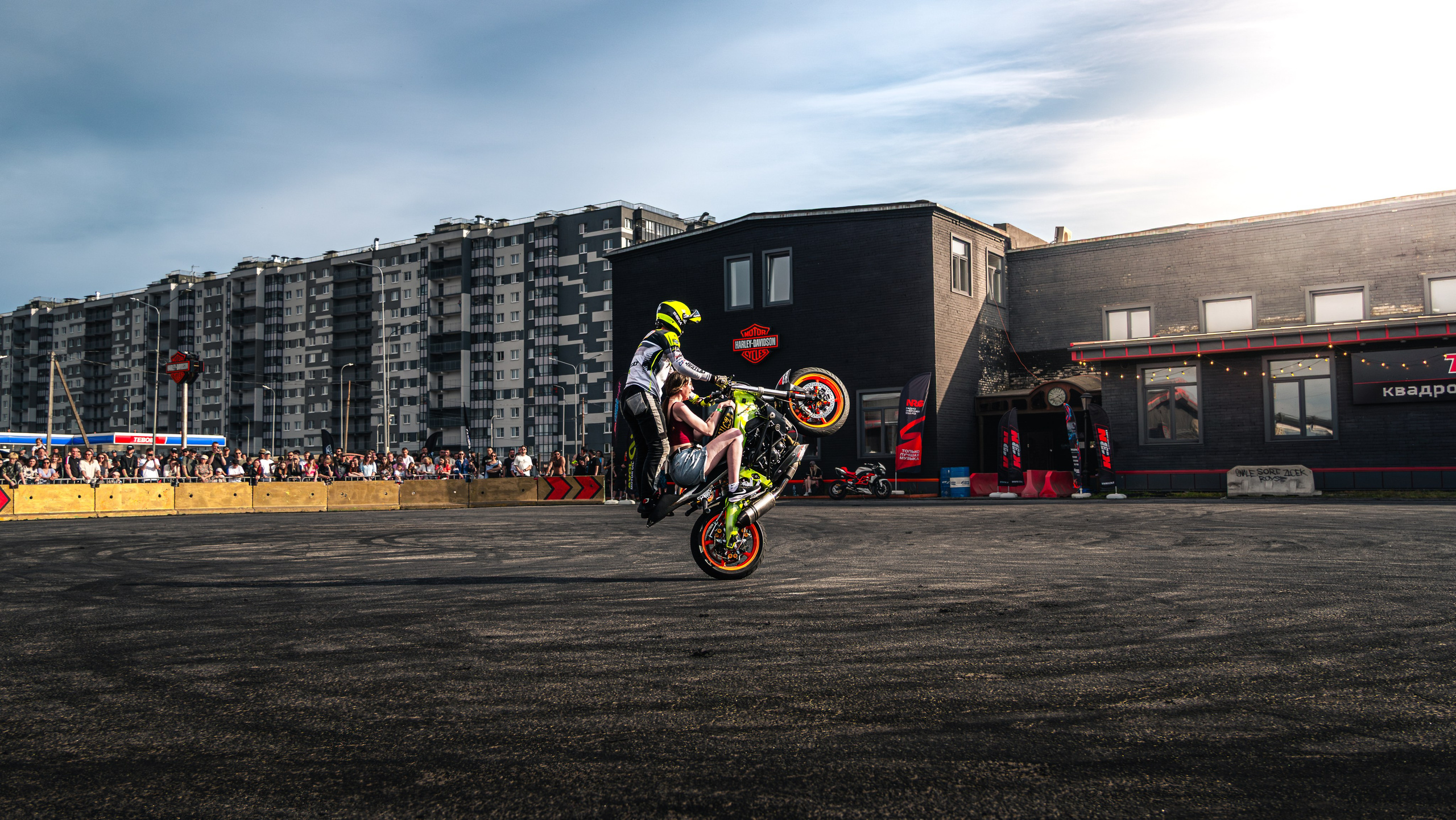 Turbo Night. Valya Fleks