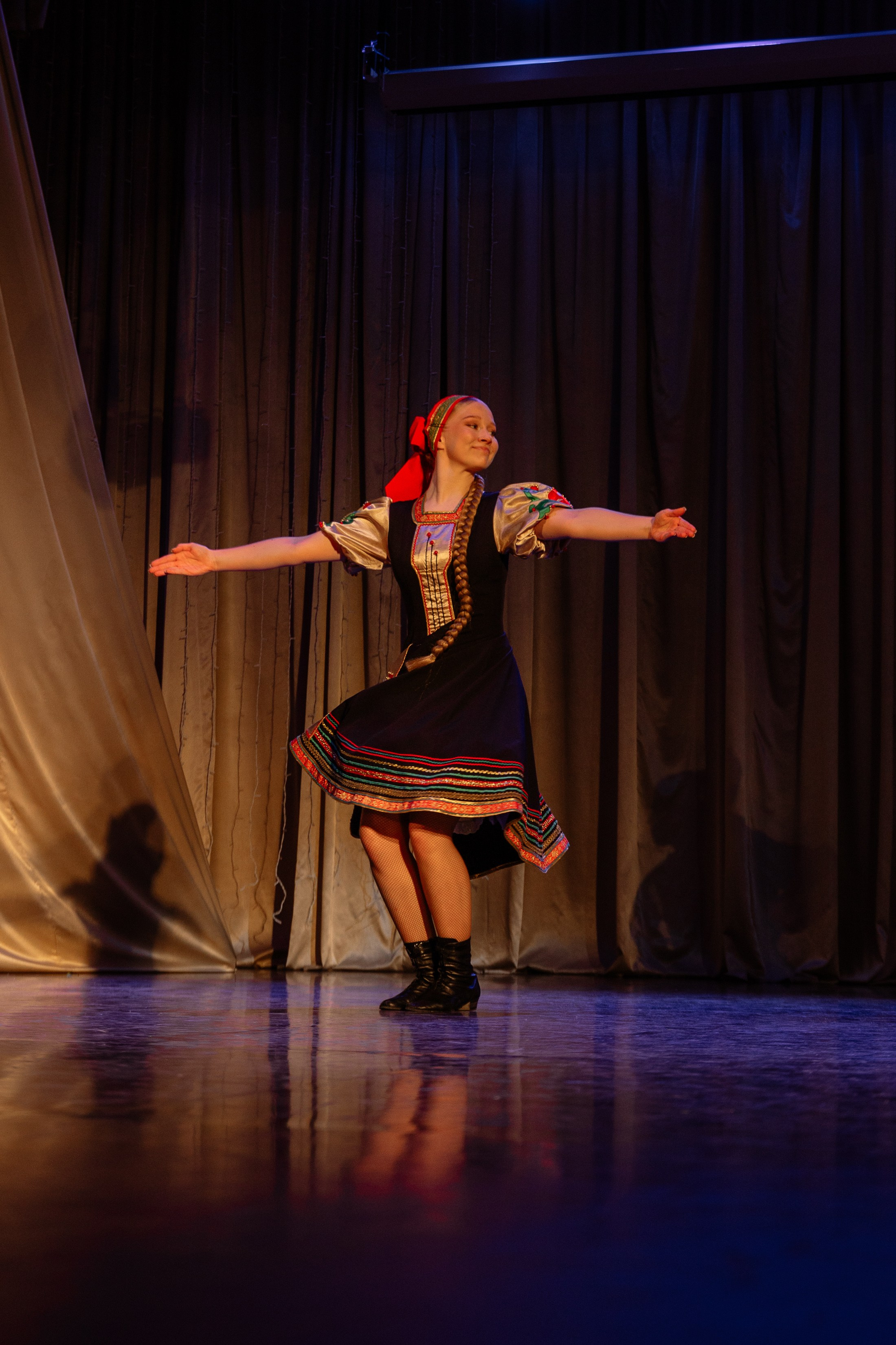 Сибирские узоры ДК Ефремова. Фотограф Юлия Мальцева