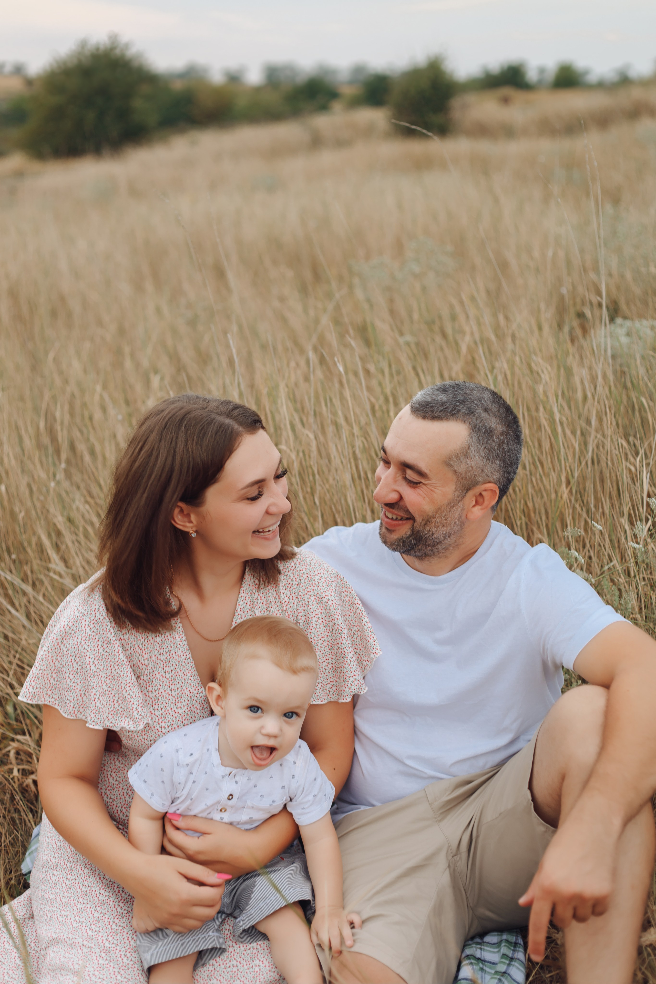 Семейная фотосессия на природе. Свадебный и семейный фотограф в Краснодарском крае Мария Данилкина
