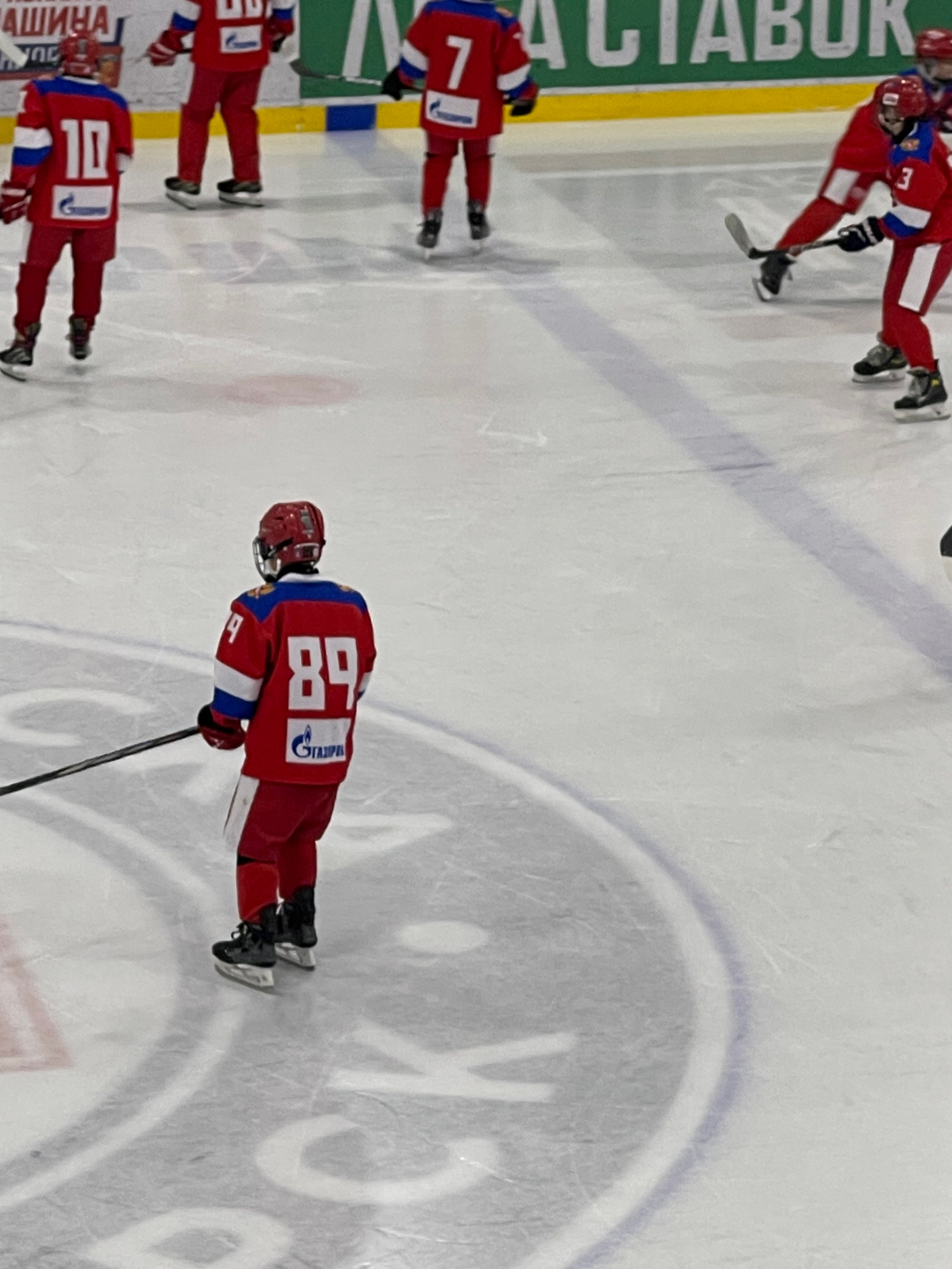 BACKSTAGE GALLERY. «MAK FLAME»