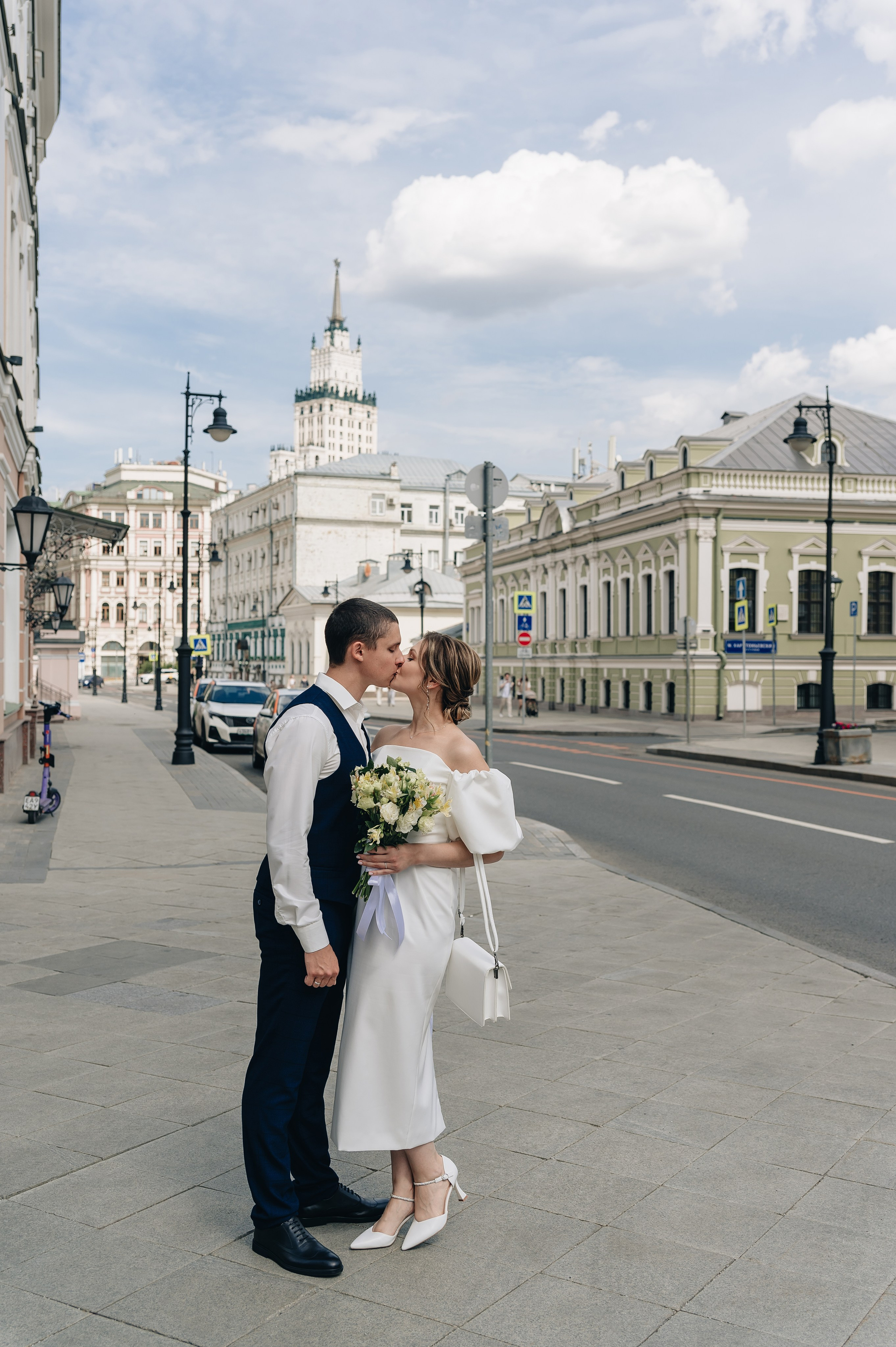 Свадебная фотосессия в Грибоедовском ЗАГСе. Портретный фотограф Москва Светлана Кашура