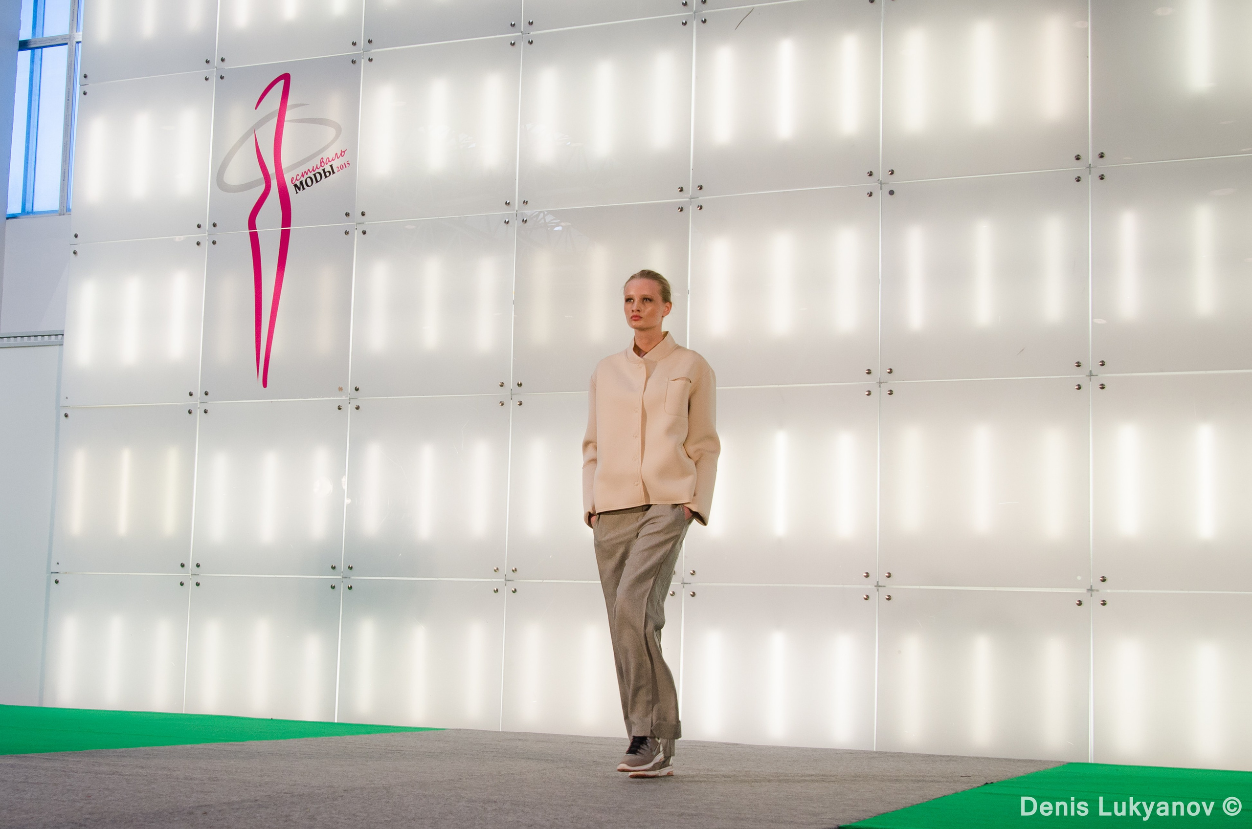 Формула Моды.Континент. Свадебный и семейный фотограф Денис Лукьянов в Краснодаре, Краснодарском крае и Республике Крым